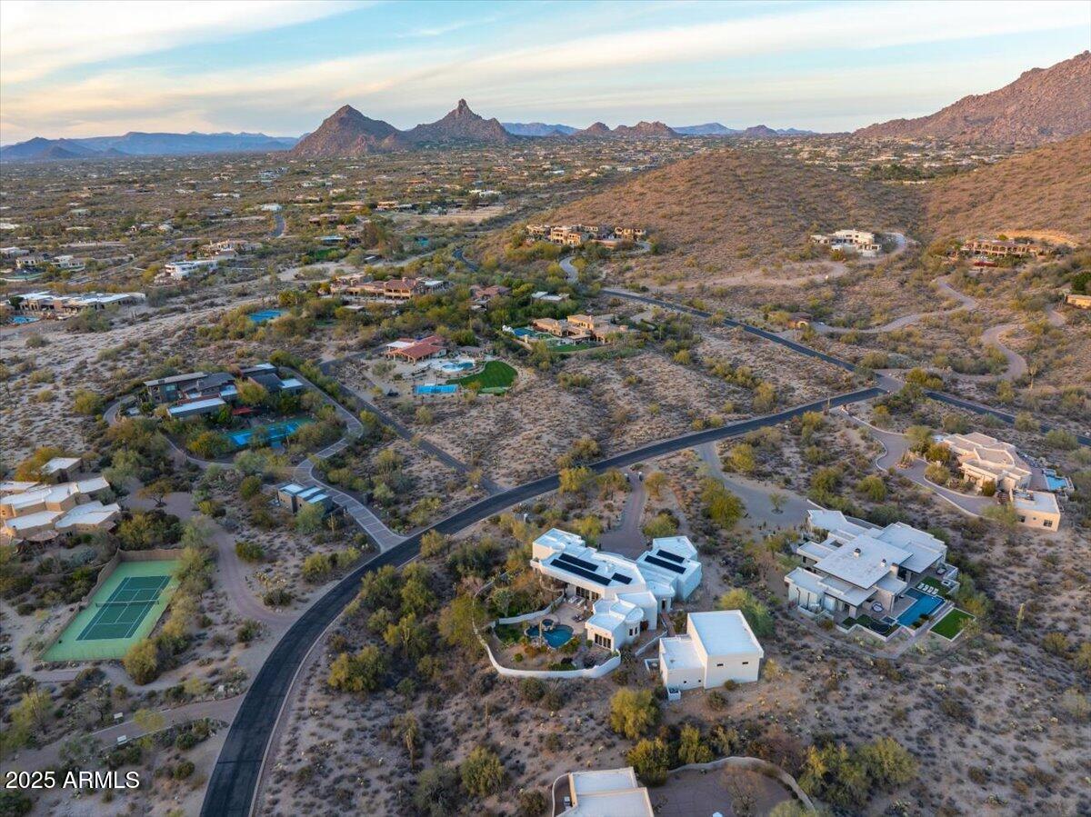 CANYON HEIGHTS - Residential