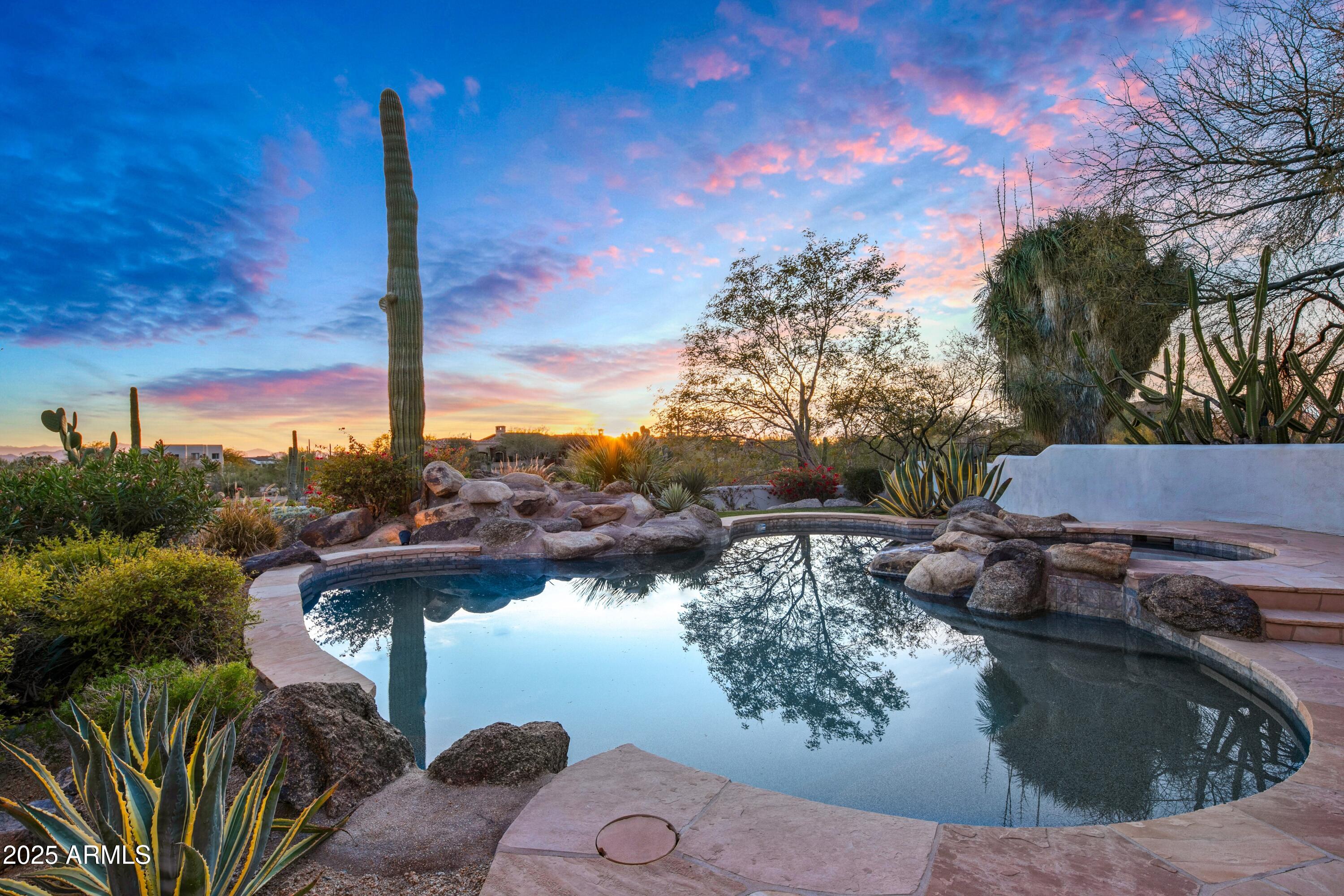 CANYON HEIGHTS - Residential