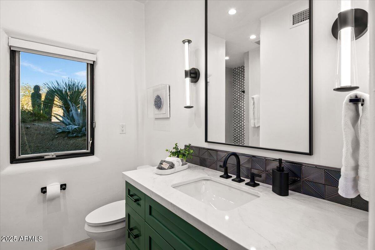 CANYON HEIGHTS - Residential