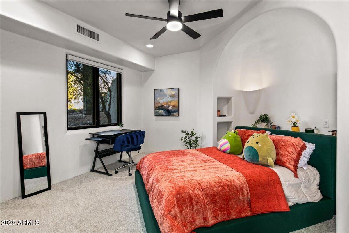 CANYON HEIGHTS - Residential