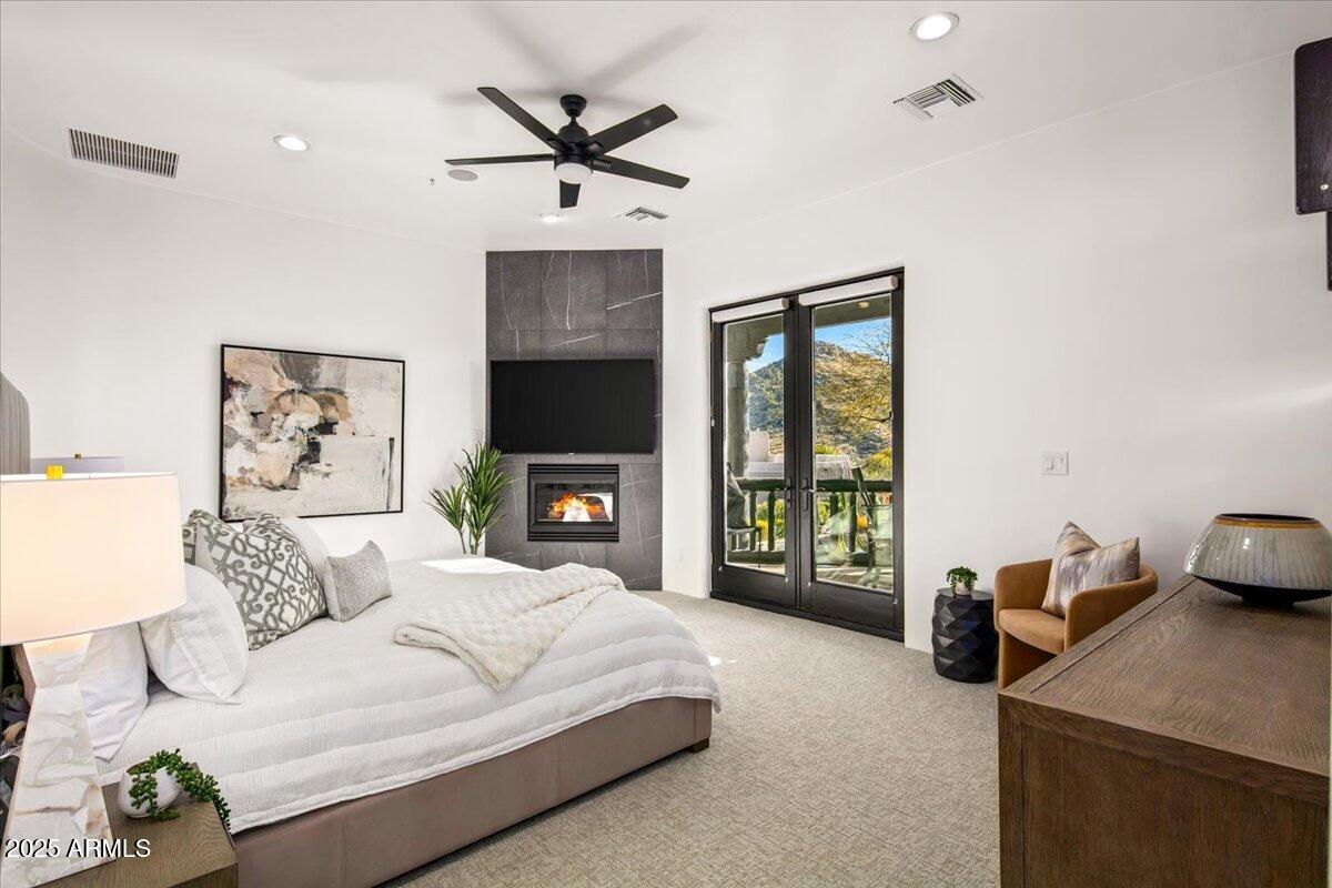 CANYON HEIGHTS - Residential