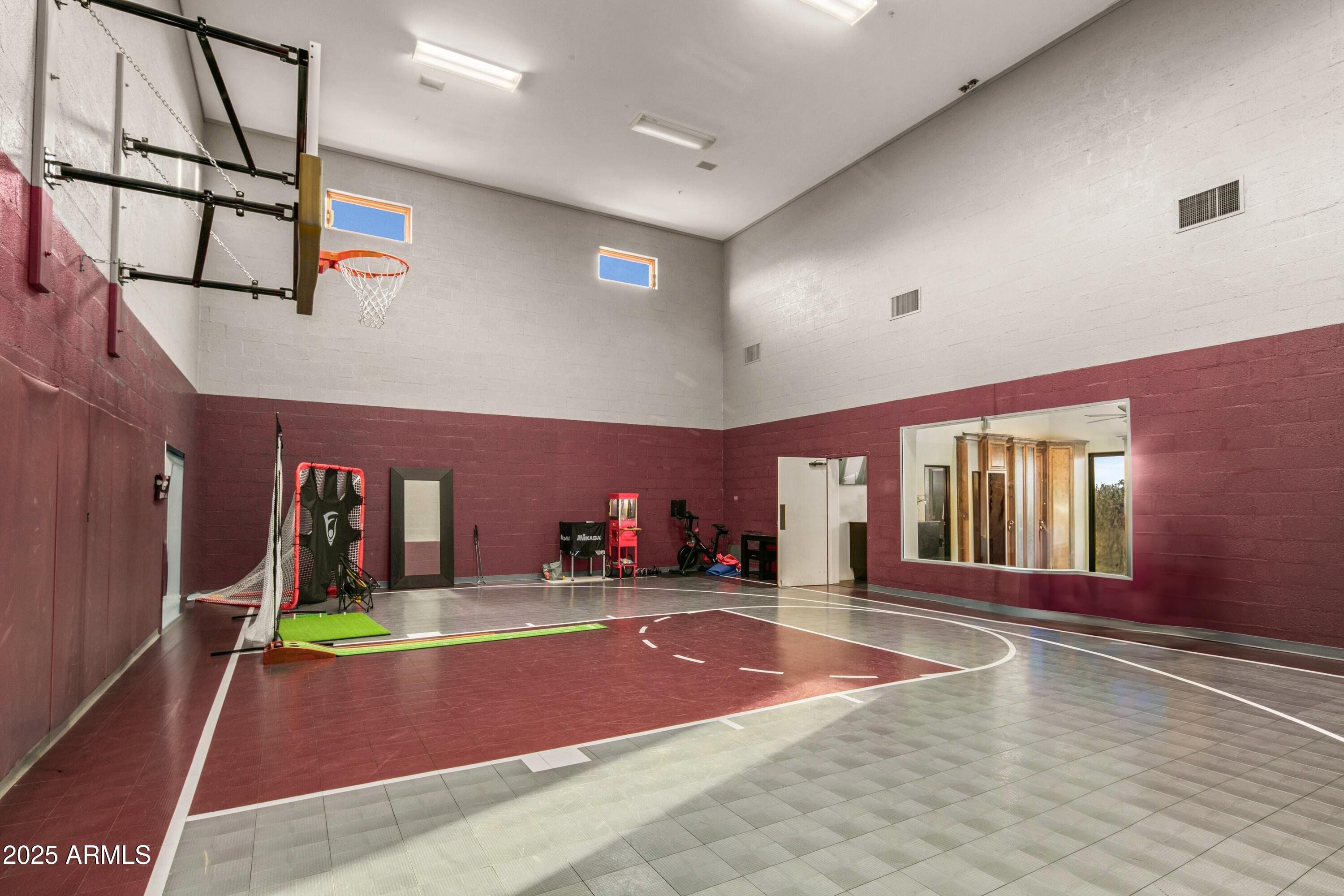 CANYON HEIGHTS - Residential