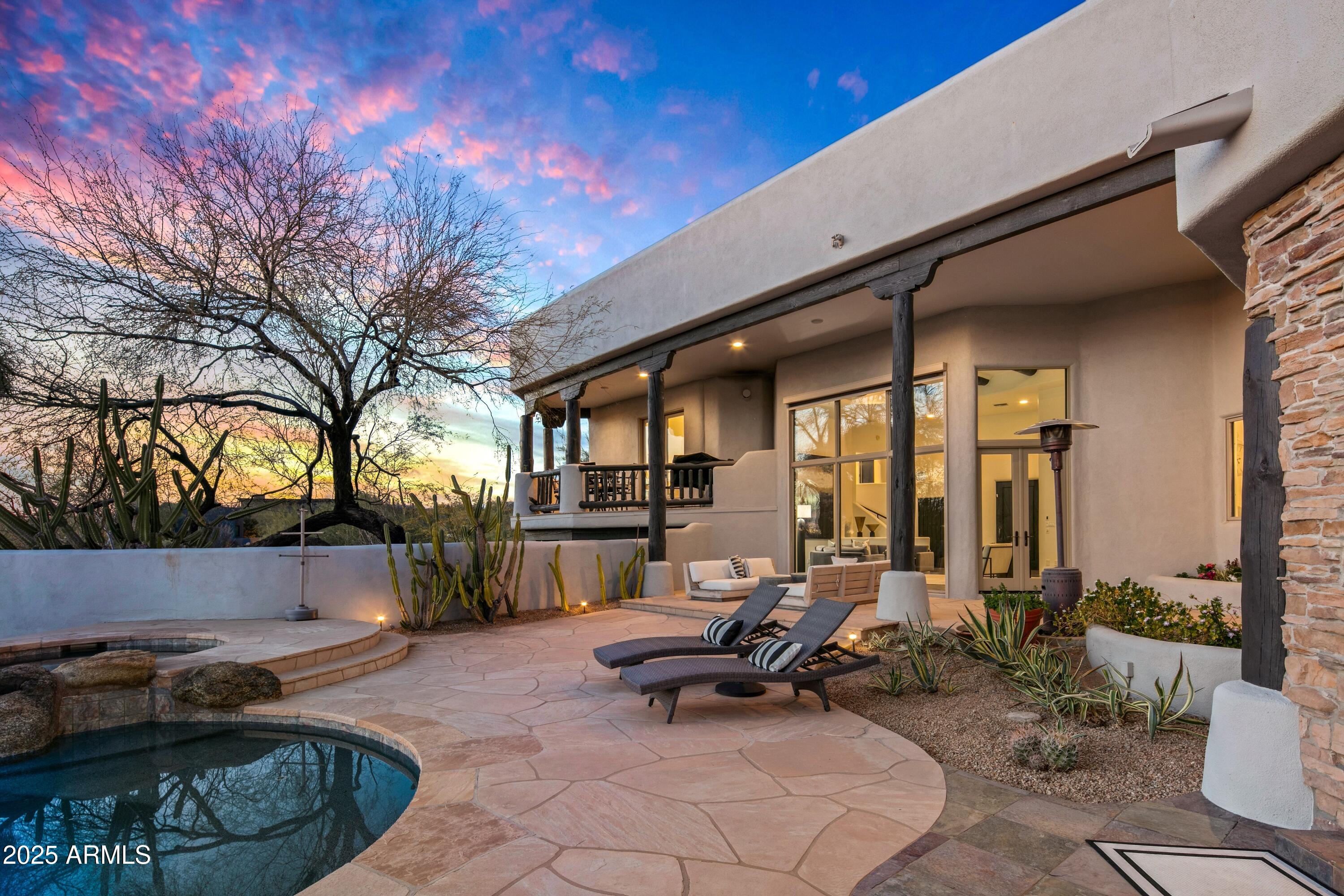 CANYON HEIGHTS - Residential