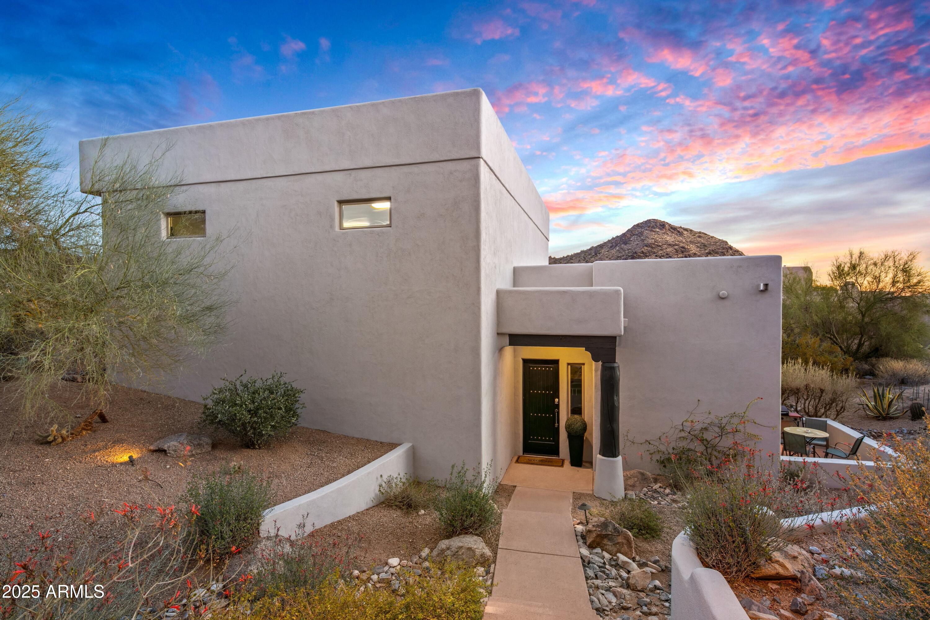 CANYON HEIGHTS - Residential