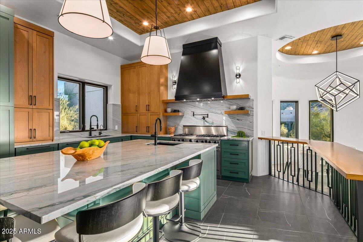 CANYON HEIGHTS - Residential