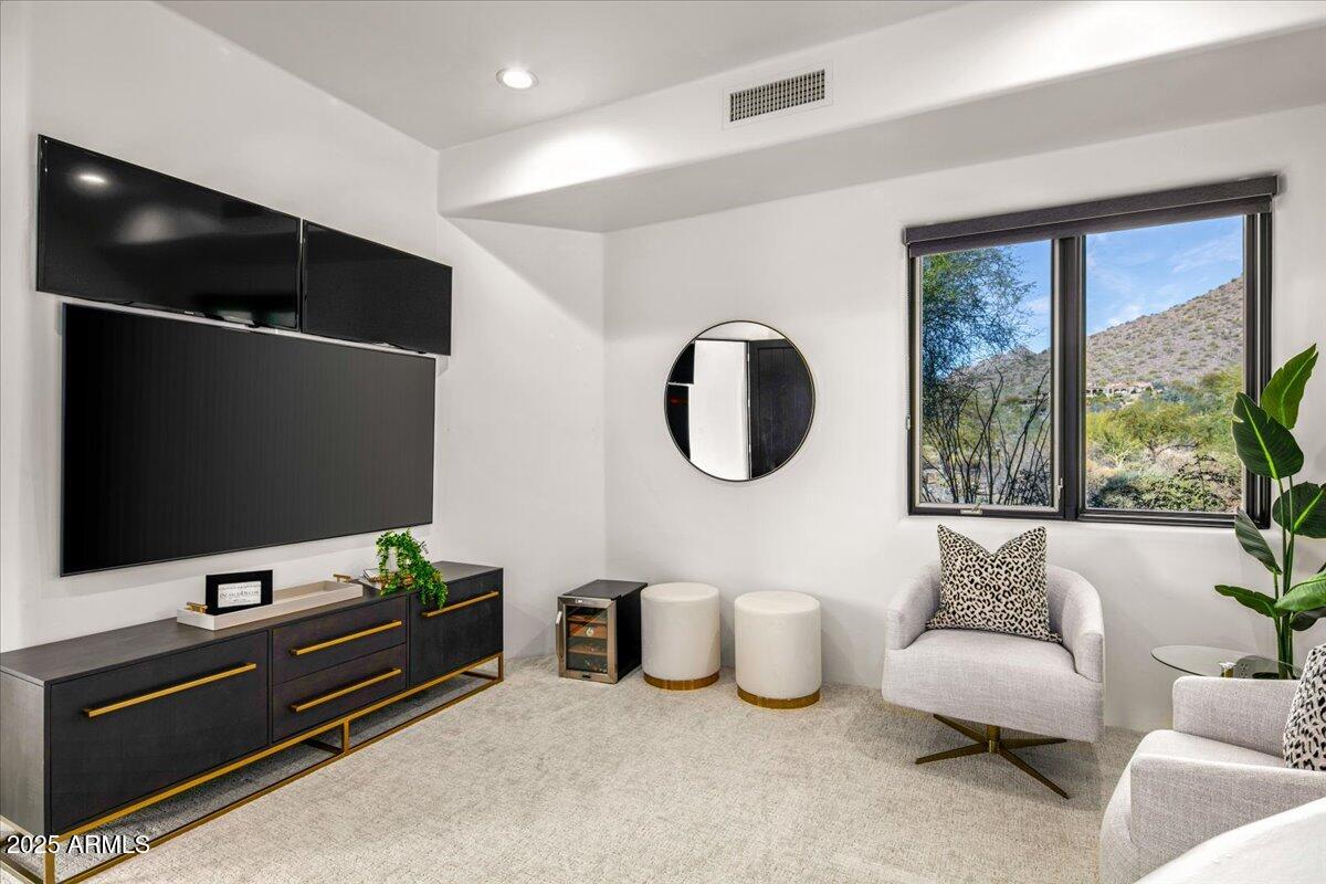 CANYON HEIGHTS - Residential