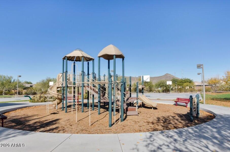 DESERT PEAK UNIT 4 - Residential