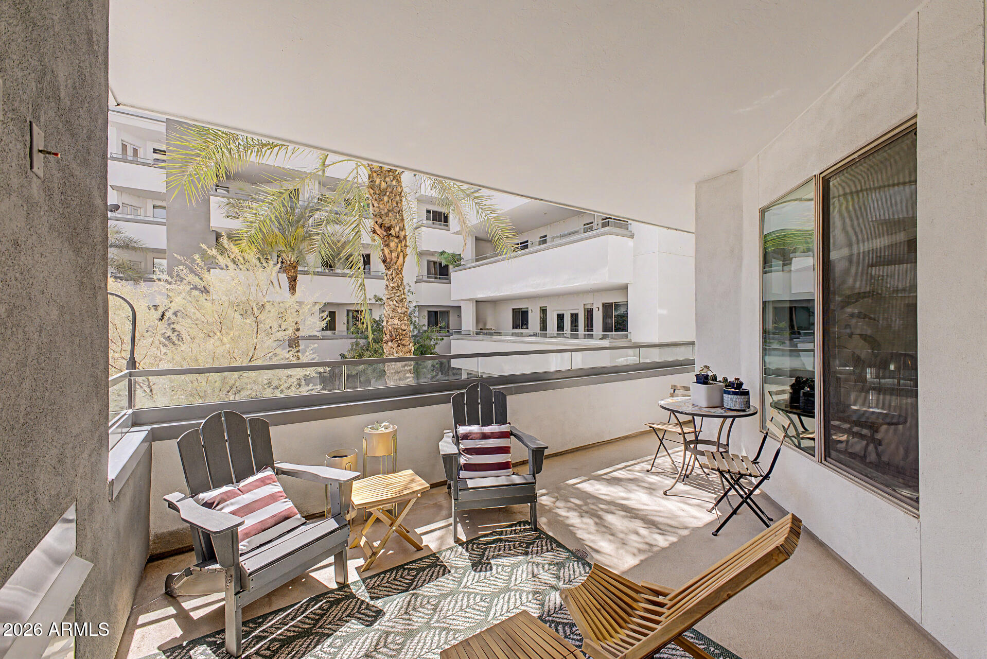 North Shore CONDOMINIUM - Residential