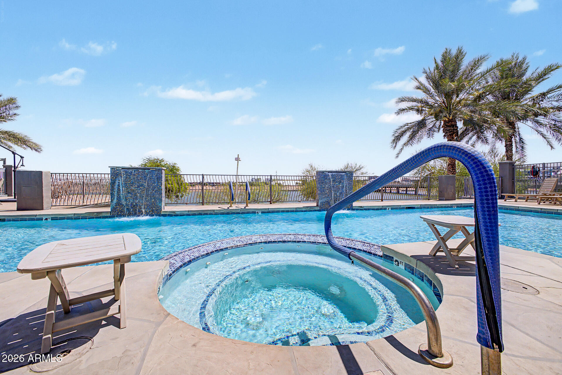 North Shore CONDOMINIUM - Residential