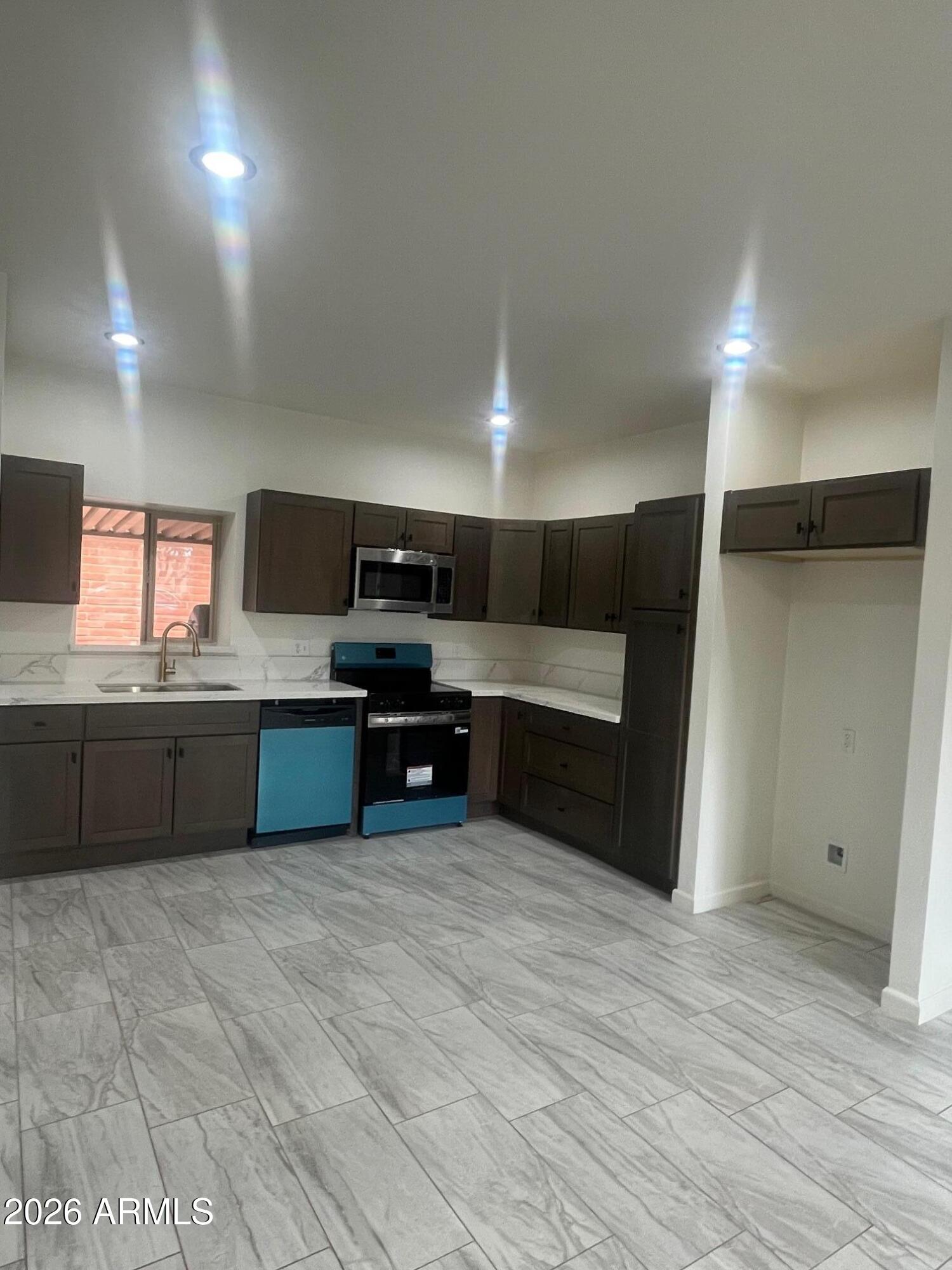 CLAWSON - Residential