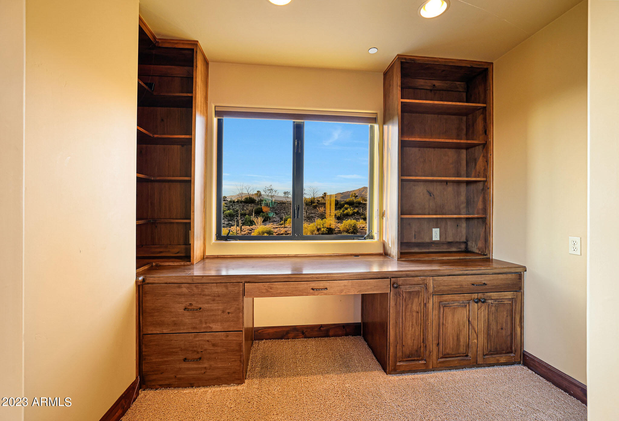 DESERT MOUNTAIN PHASE 1 UNIT FOUR - Residential