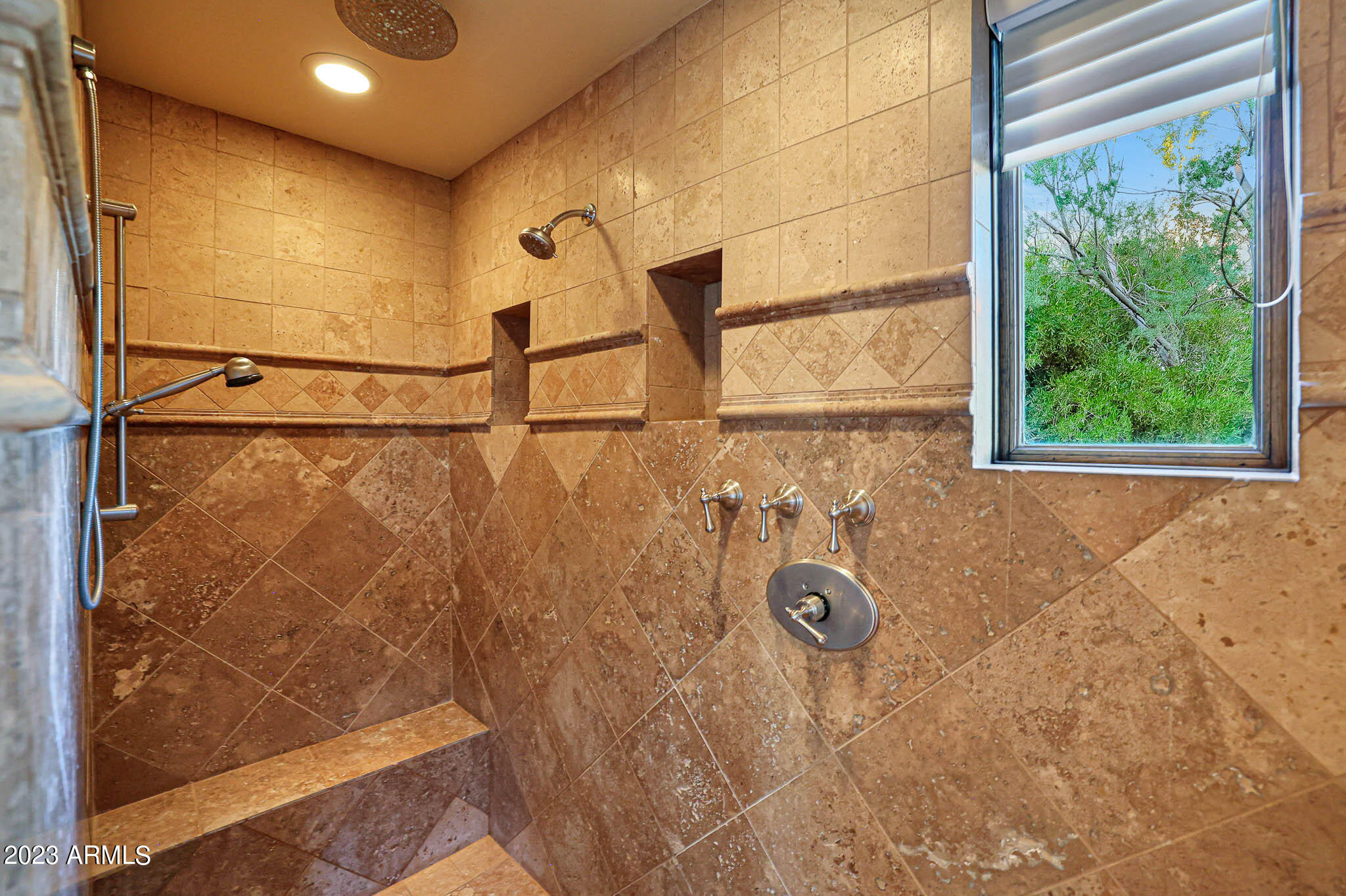 DESERT MOUNTAIN PHASE 1 UNIT FOUR - Residential