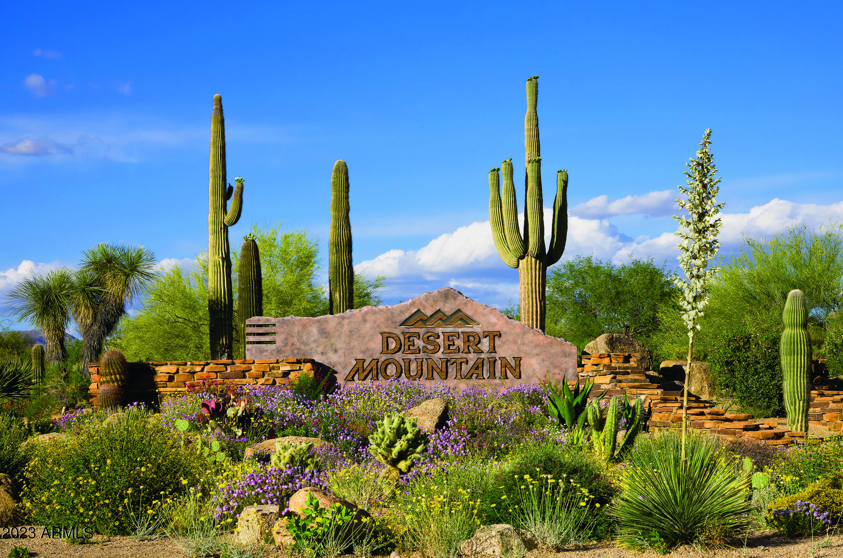 DESERT MOUNTAIN PHASE 1 UNIT FOUR - Residential