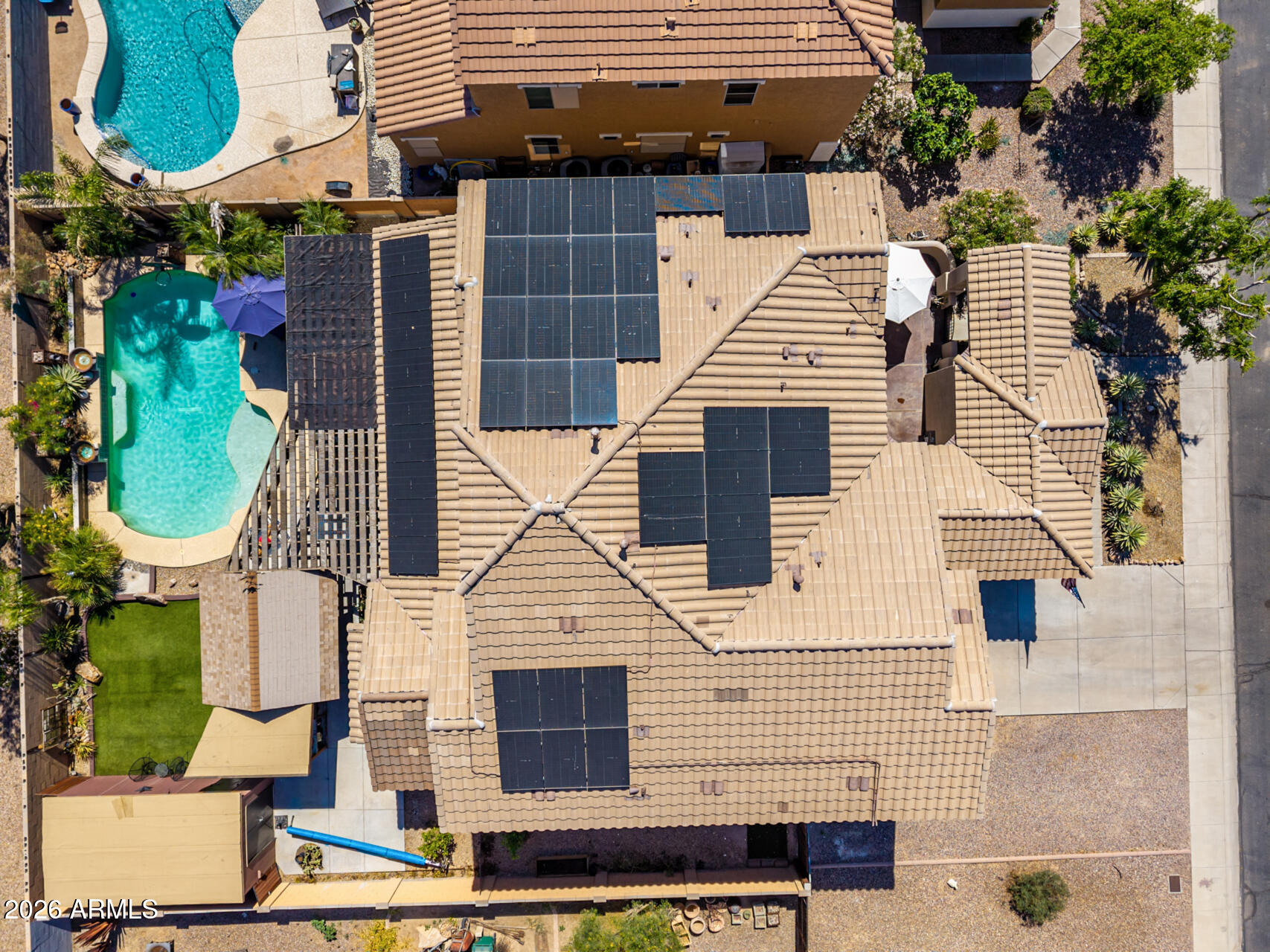 LOS PORTALES - Residential