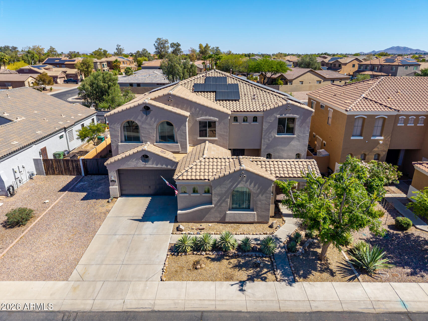 LOS PORTALES - Residential