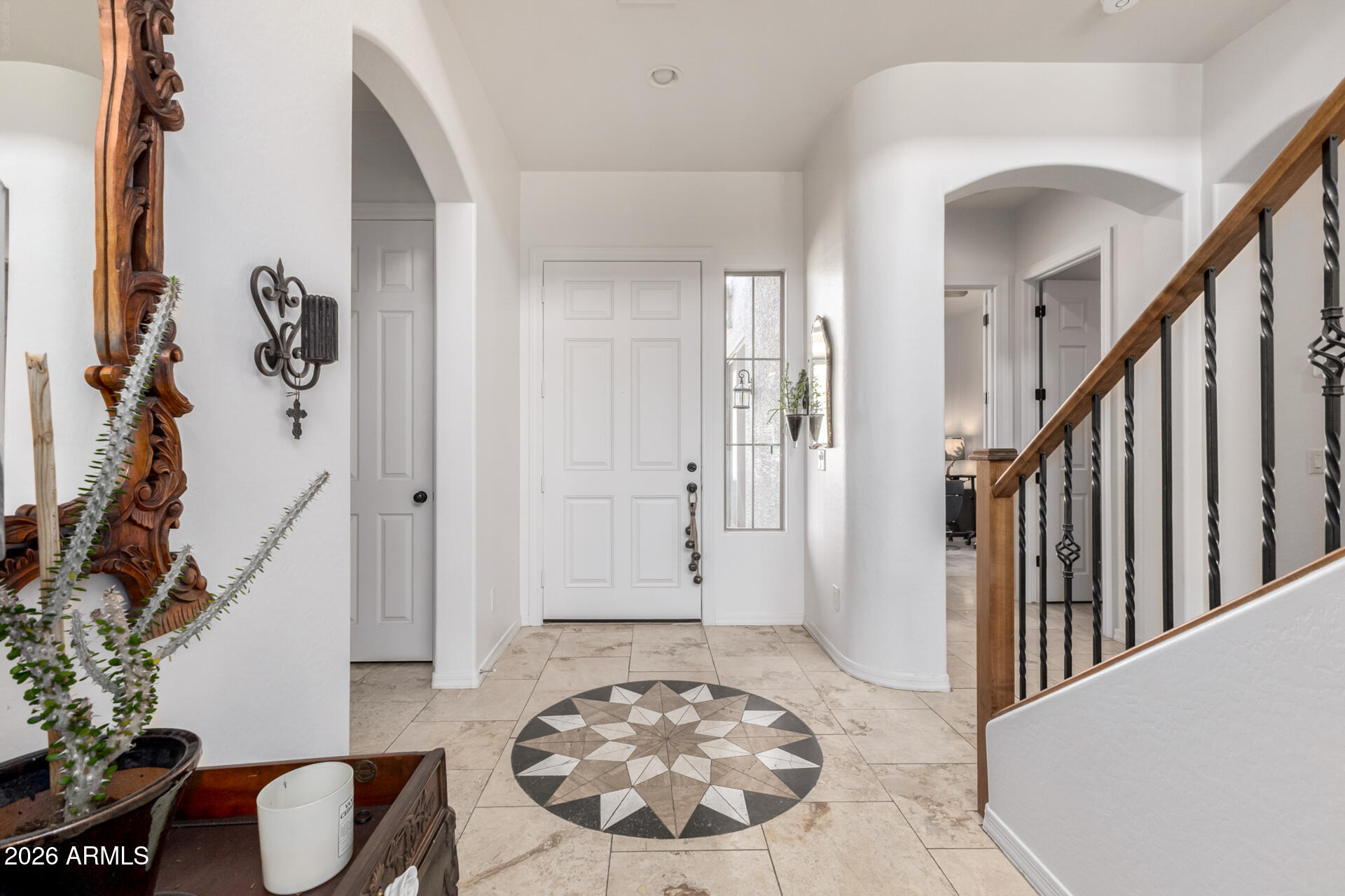 LOS PORTALES - Residential