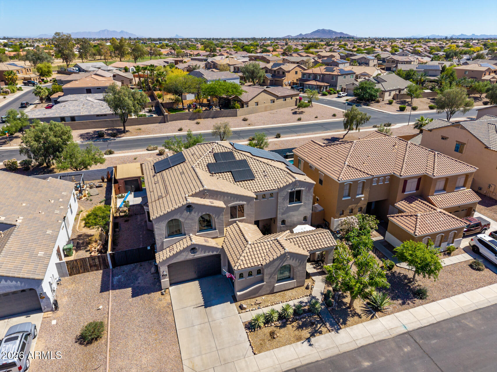LOS PORTALES - Residential