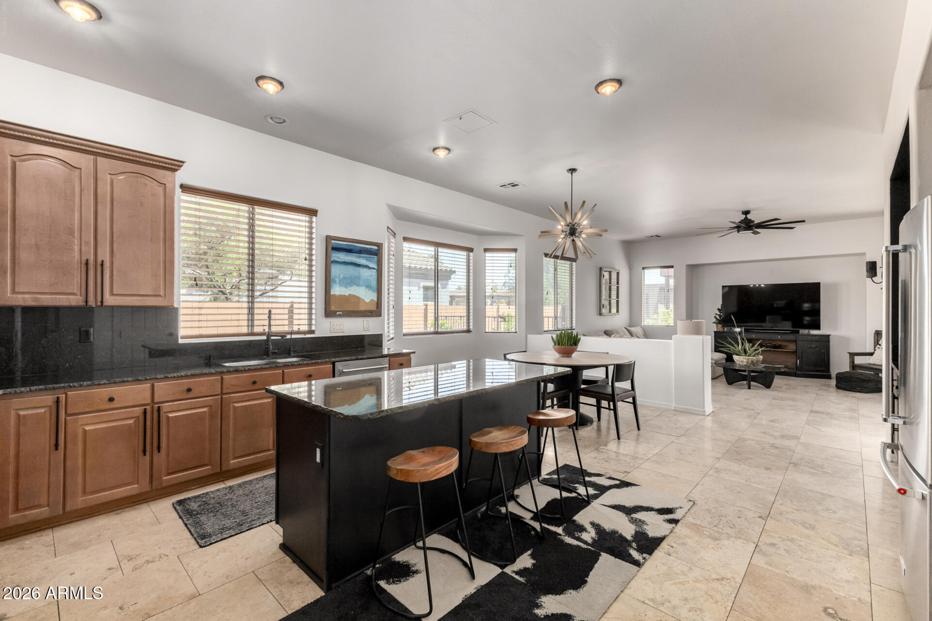 LOS PORTALES - Residential