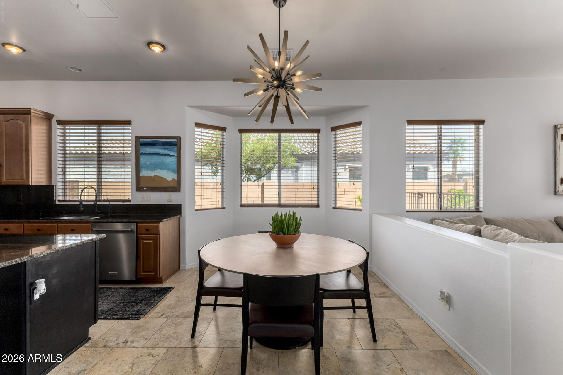 LOS PORTALES - Residential