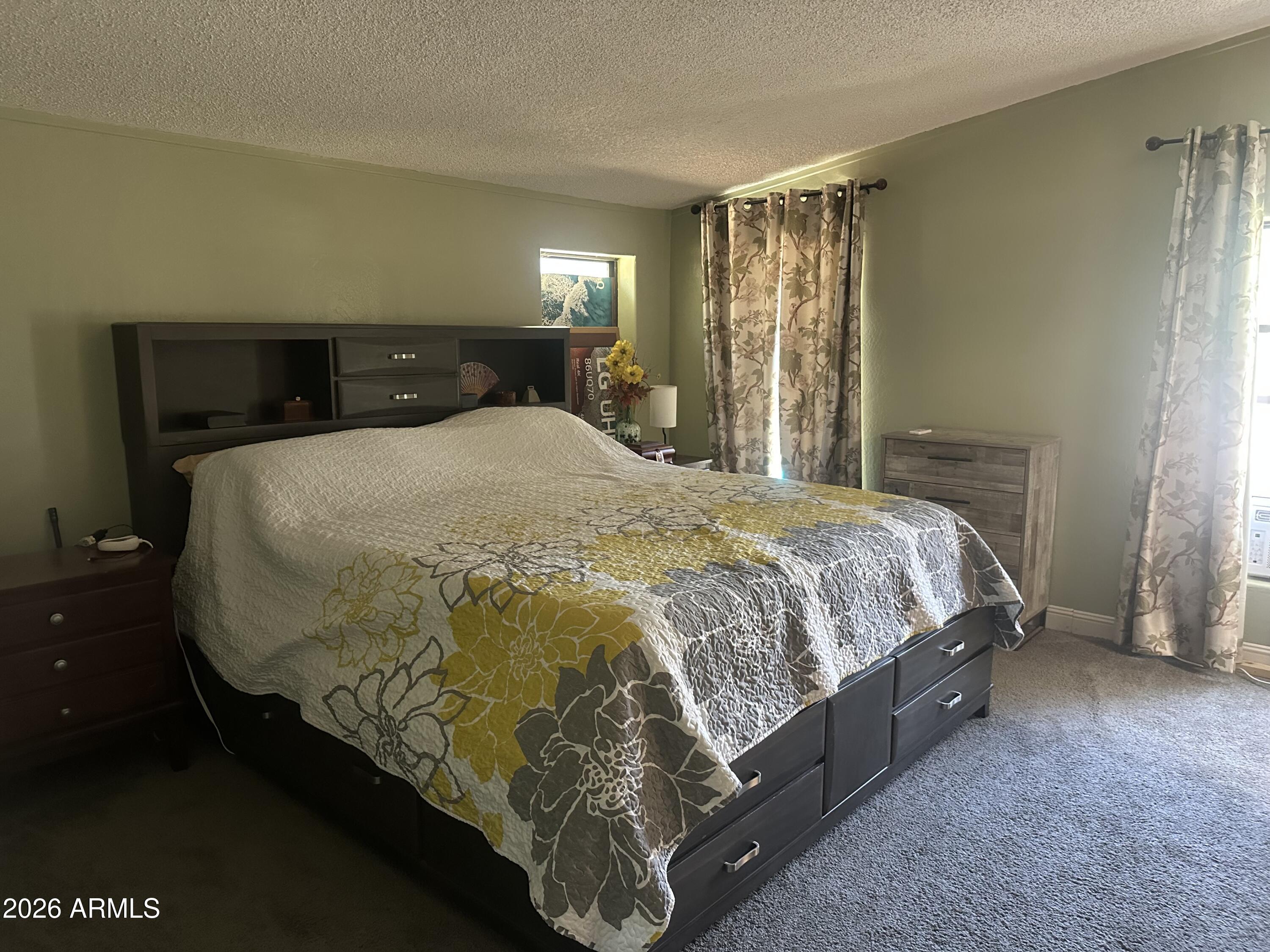 ELLKINS ACRES - Residential