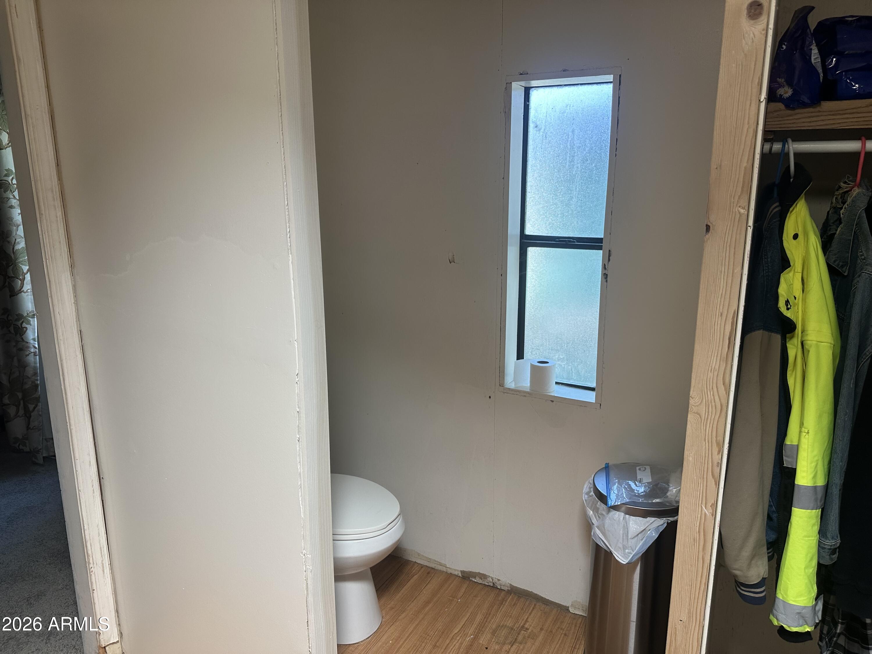 ELLKINS ACRES - Residential