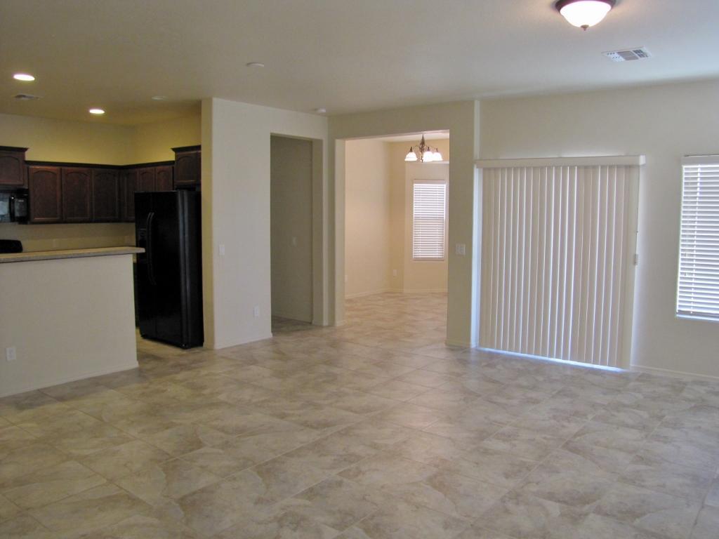 CHAPARRAL VILLAGE NORTH PHASE 6A - Residential Lease