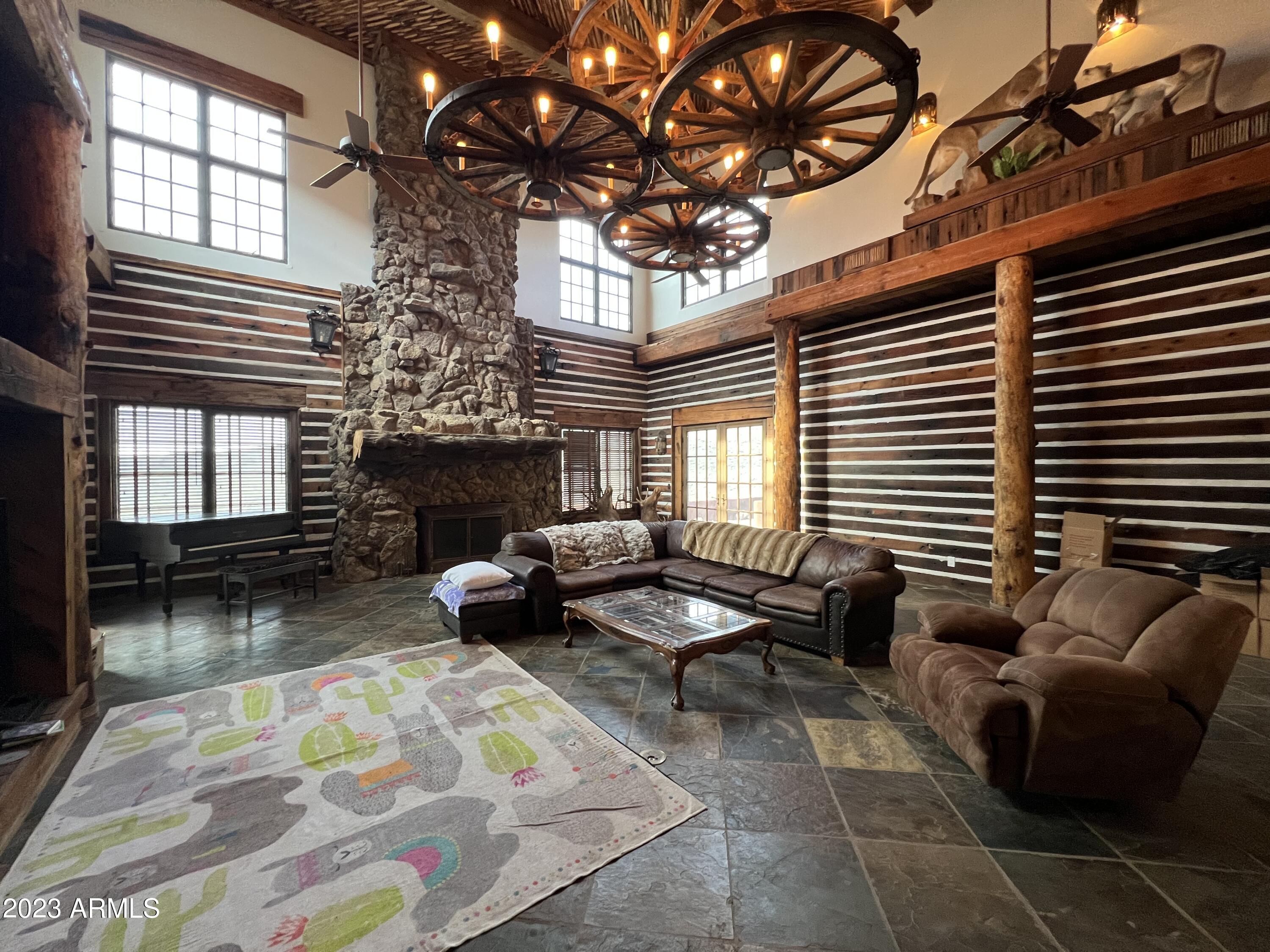 Metes & Bounds - Residential