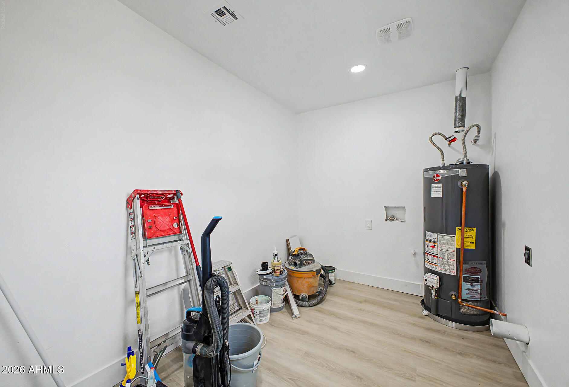 ELLEN TERRACE UNIT 2 - Residential