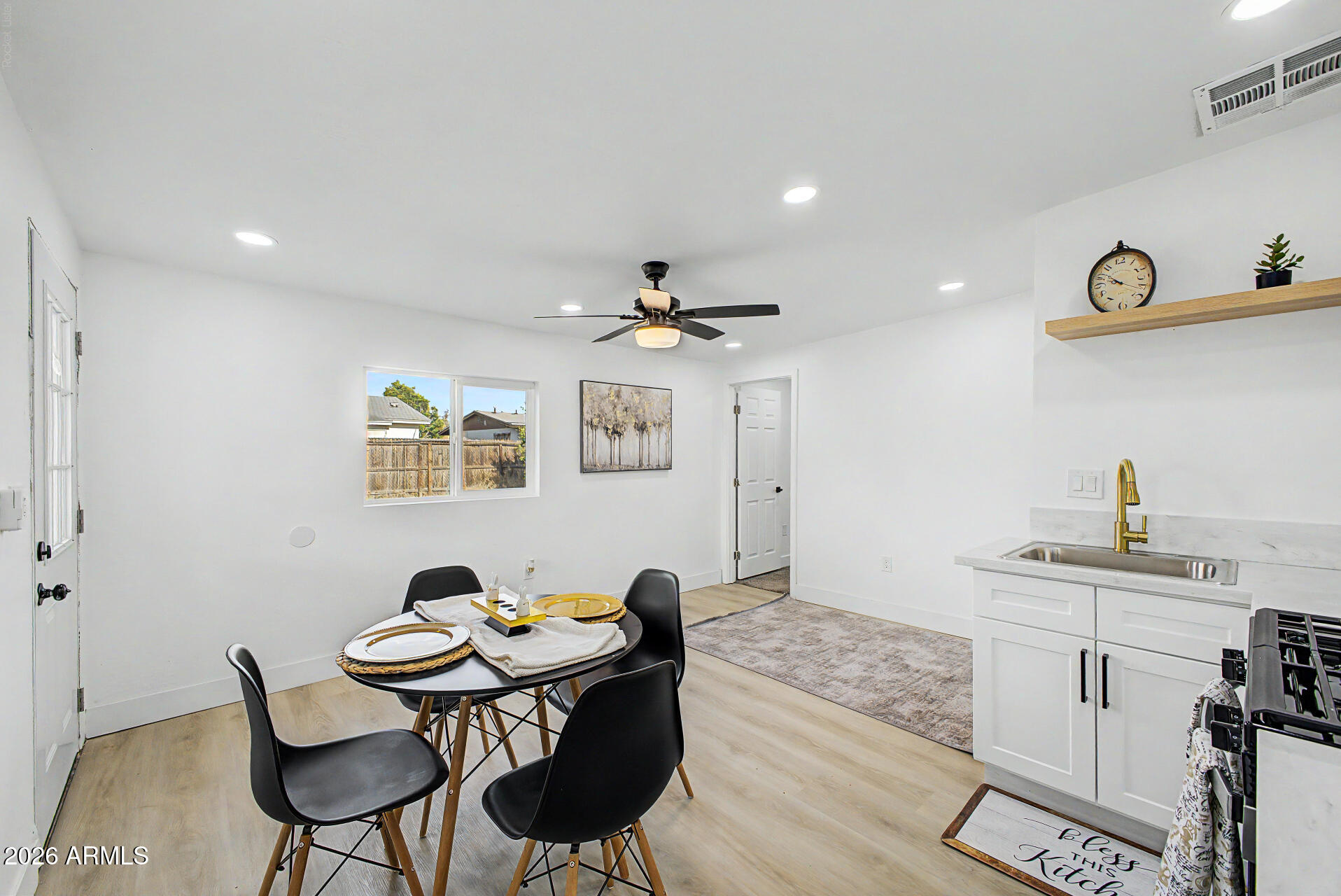 ELLEN TERRACE UNIT 2 - Residential