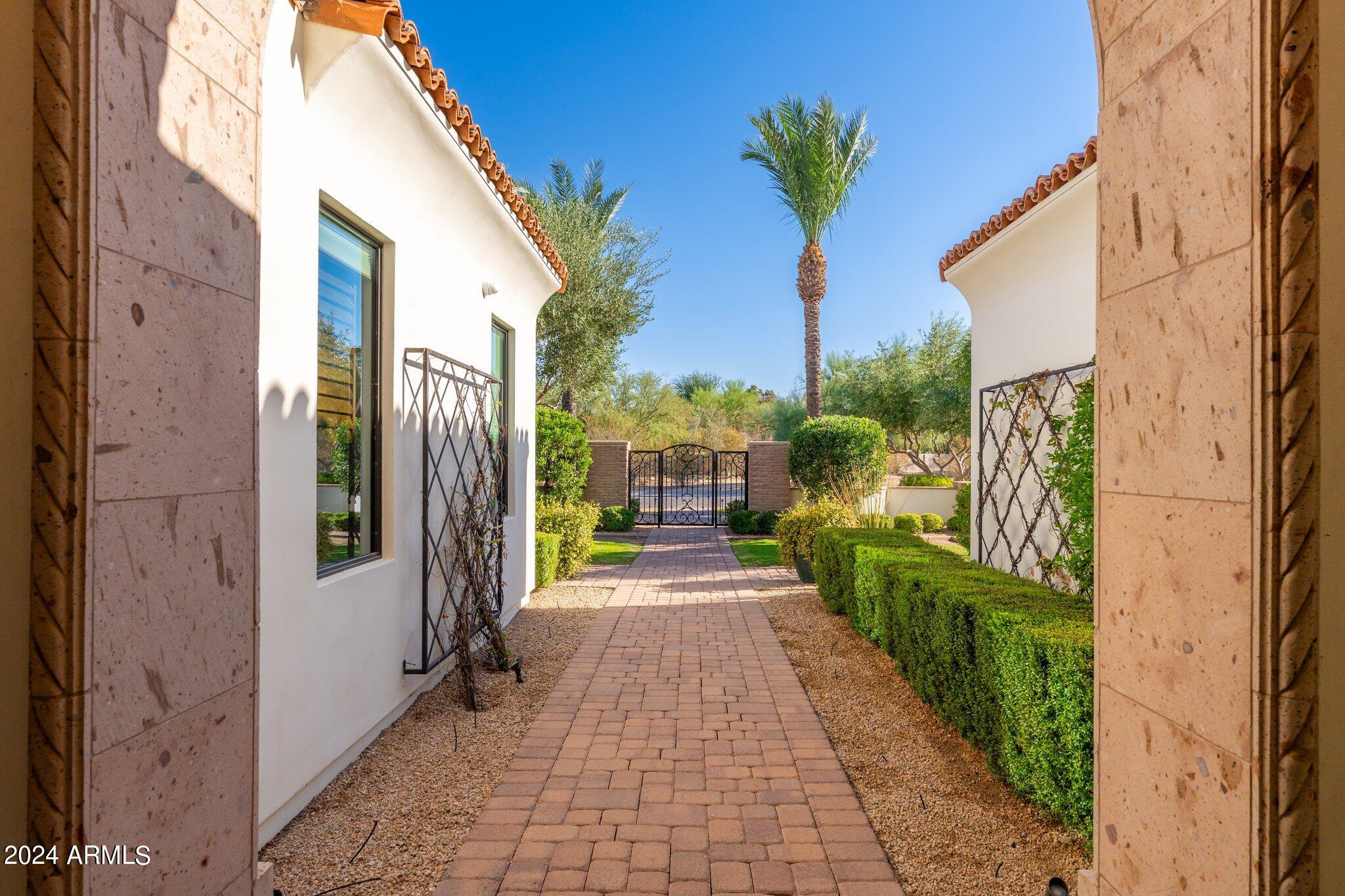 GARY ESTATES - Residential