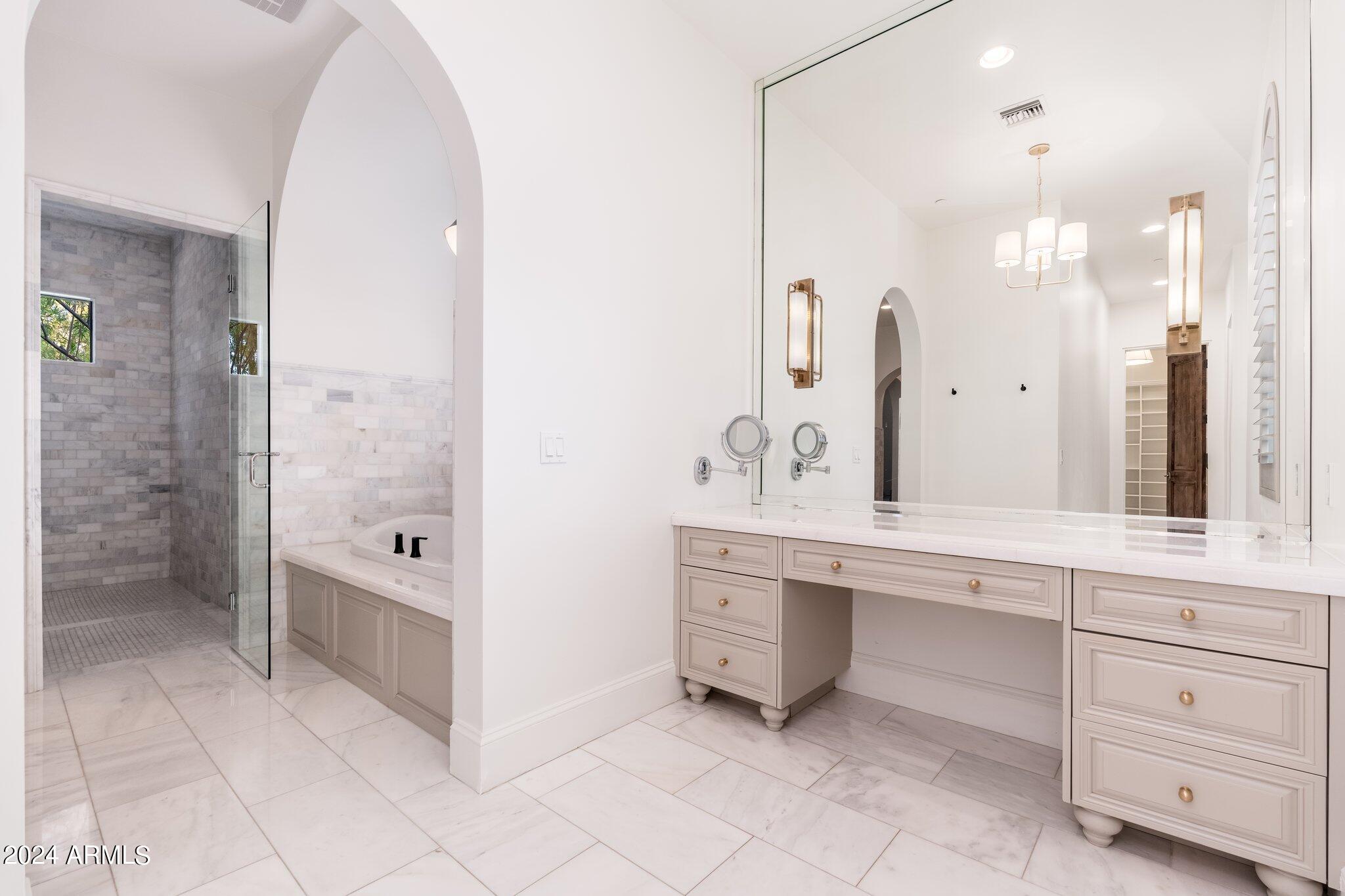 GARY ESTATES - Residential