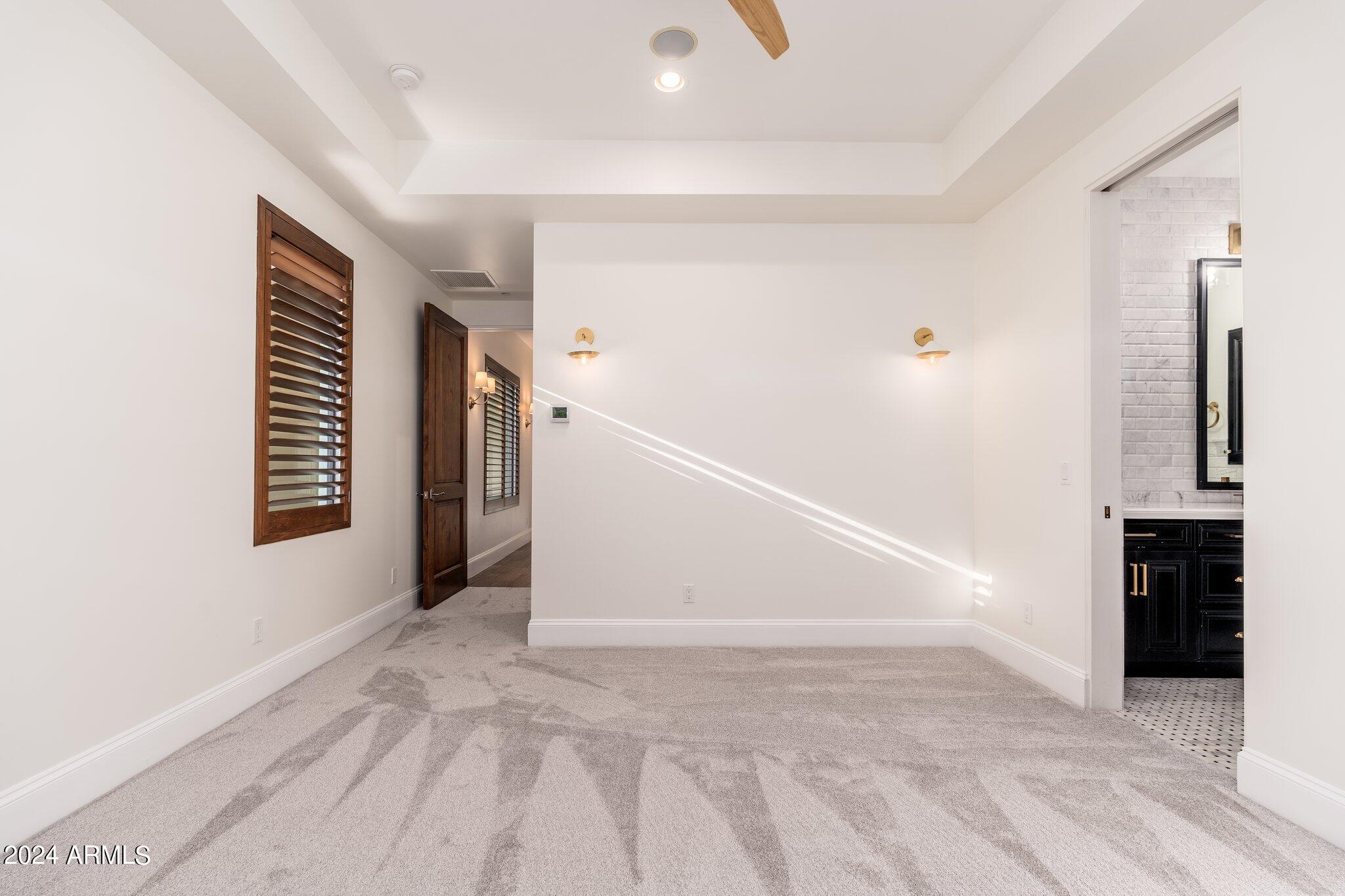 GARY ESTATES - Residential