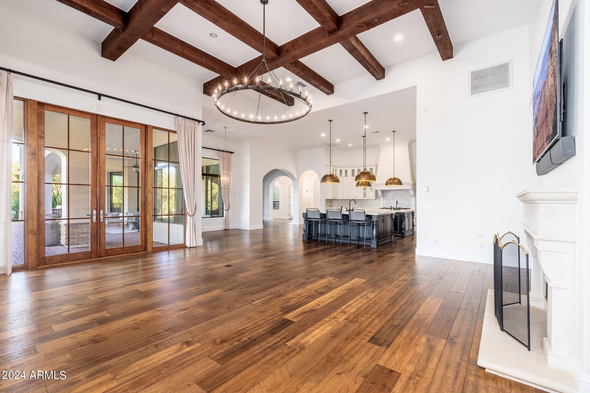 GARY ESTATES - Residential