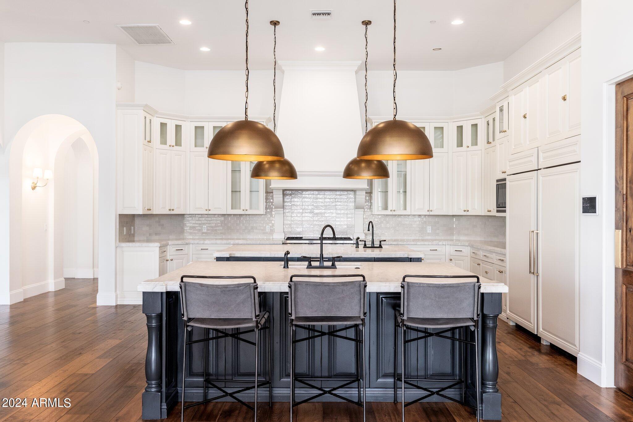 GARY ESTATES - Residential
