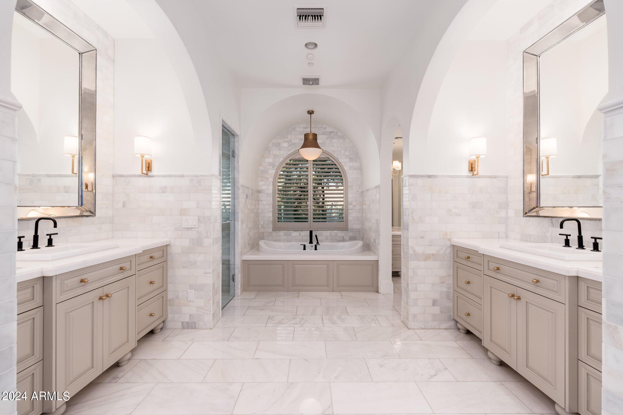 GARY ESTATES - Residential