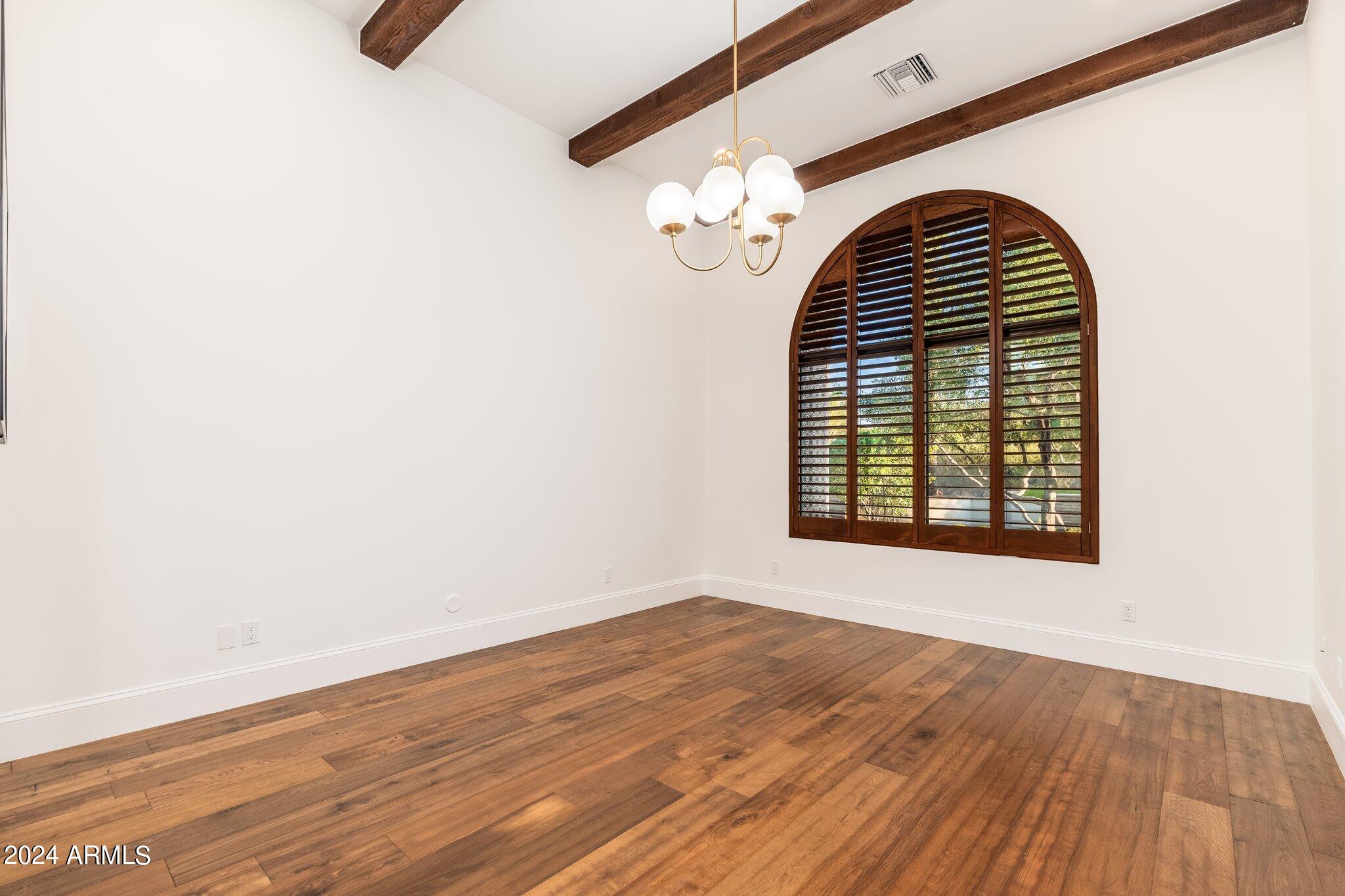 GARY ESTATES - Residential