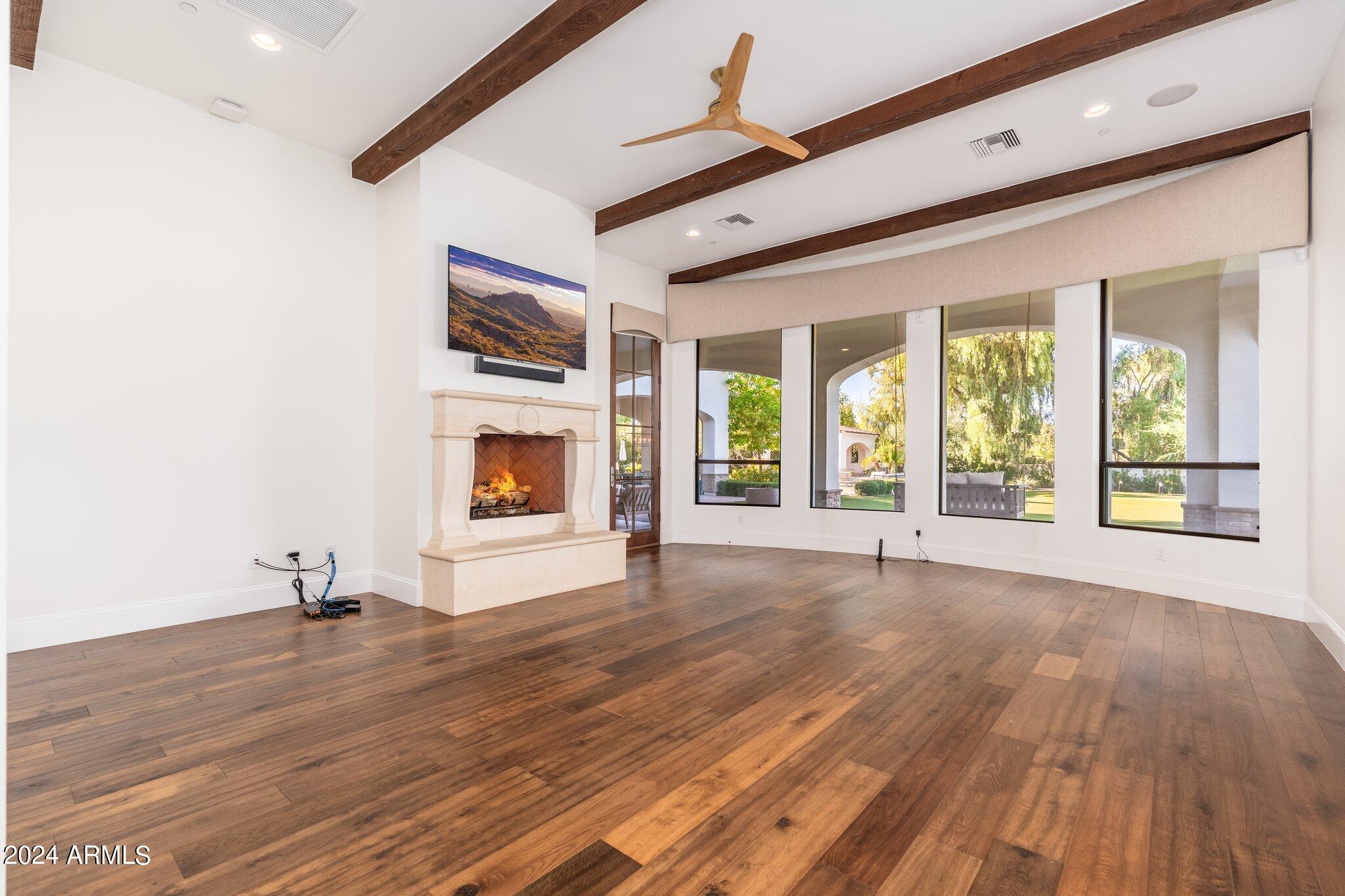 GARY ESTATES - Residential