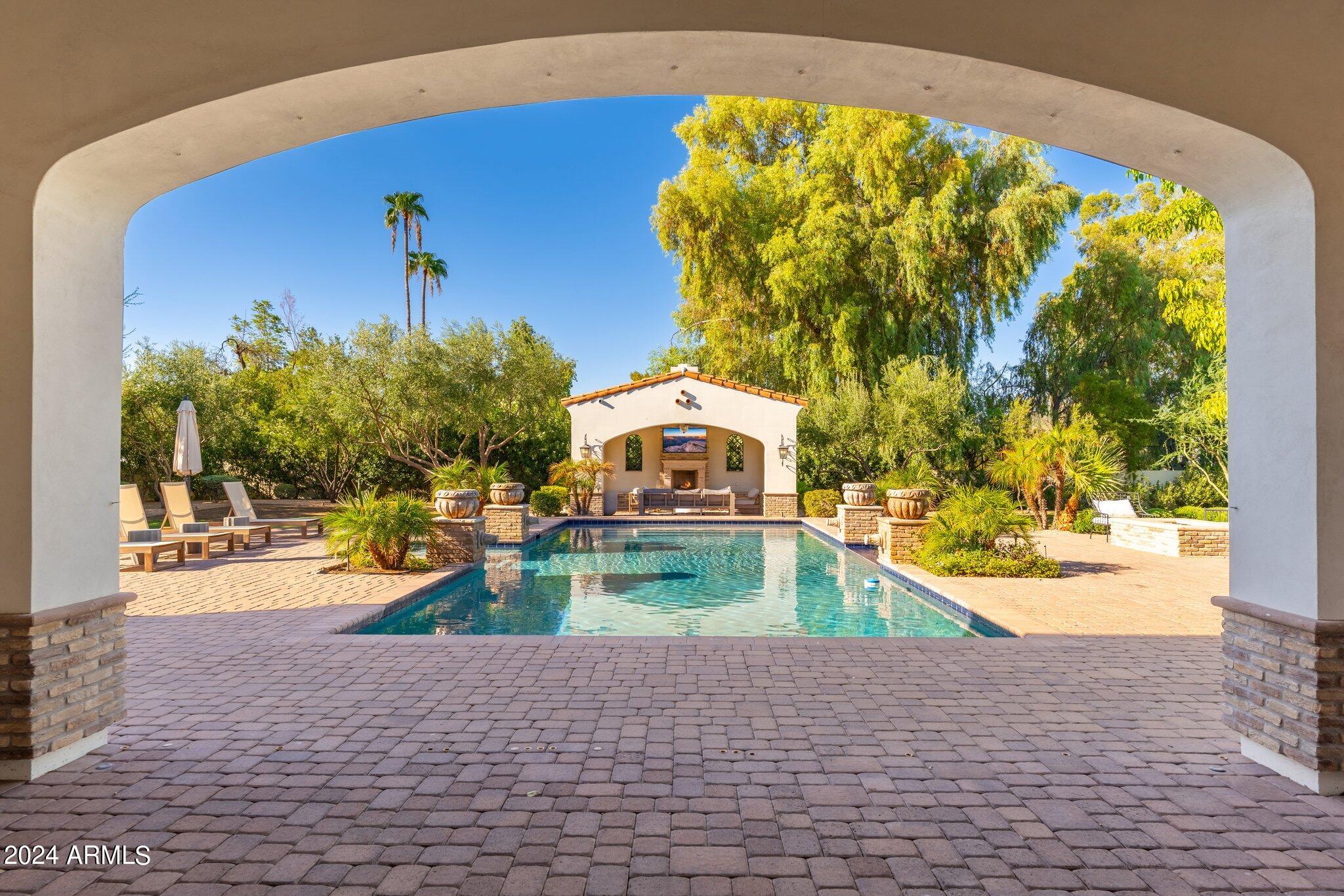 GARY ESTATES - Residential