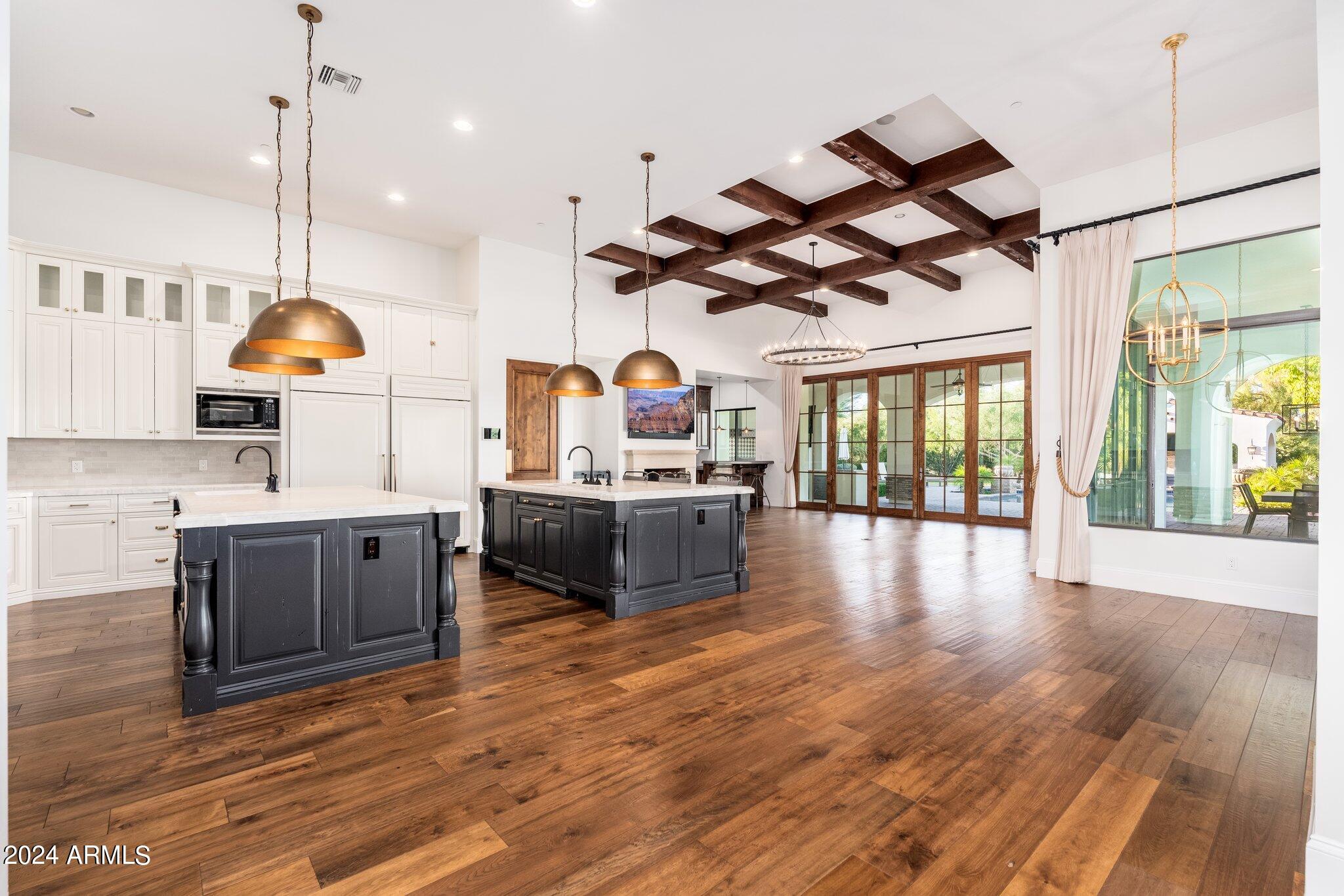GARY ESTATES - Residential