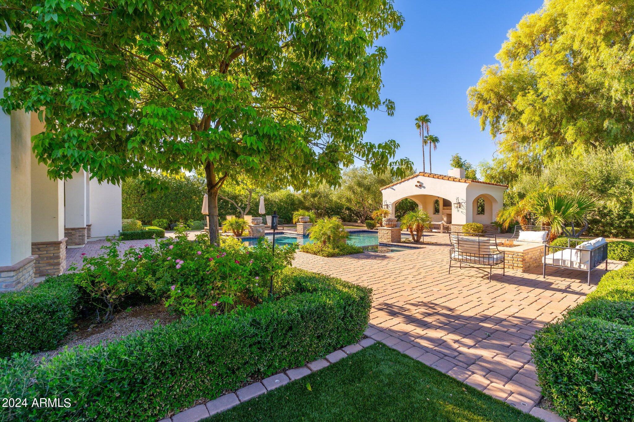 GARY ESTATES - Residential