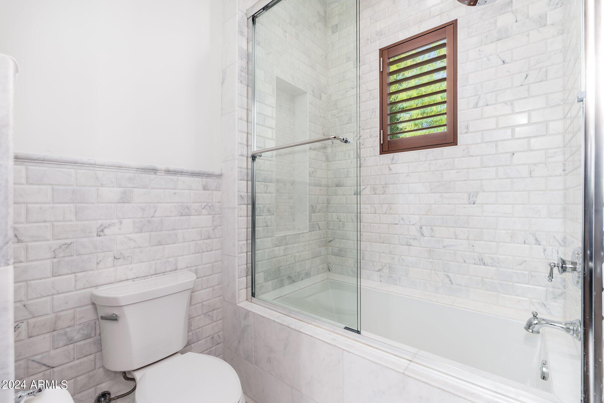 GARY ESTATES - Residential