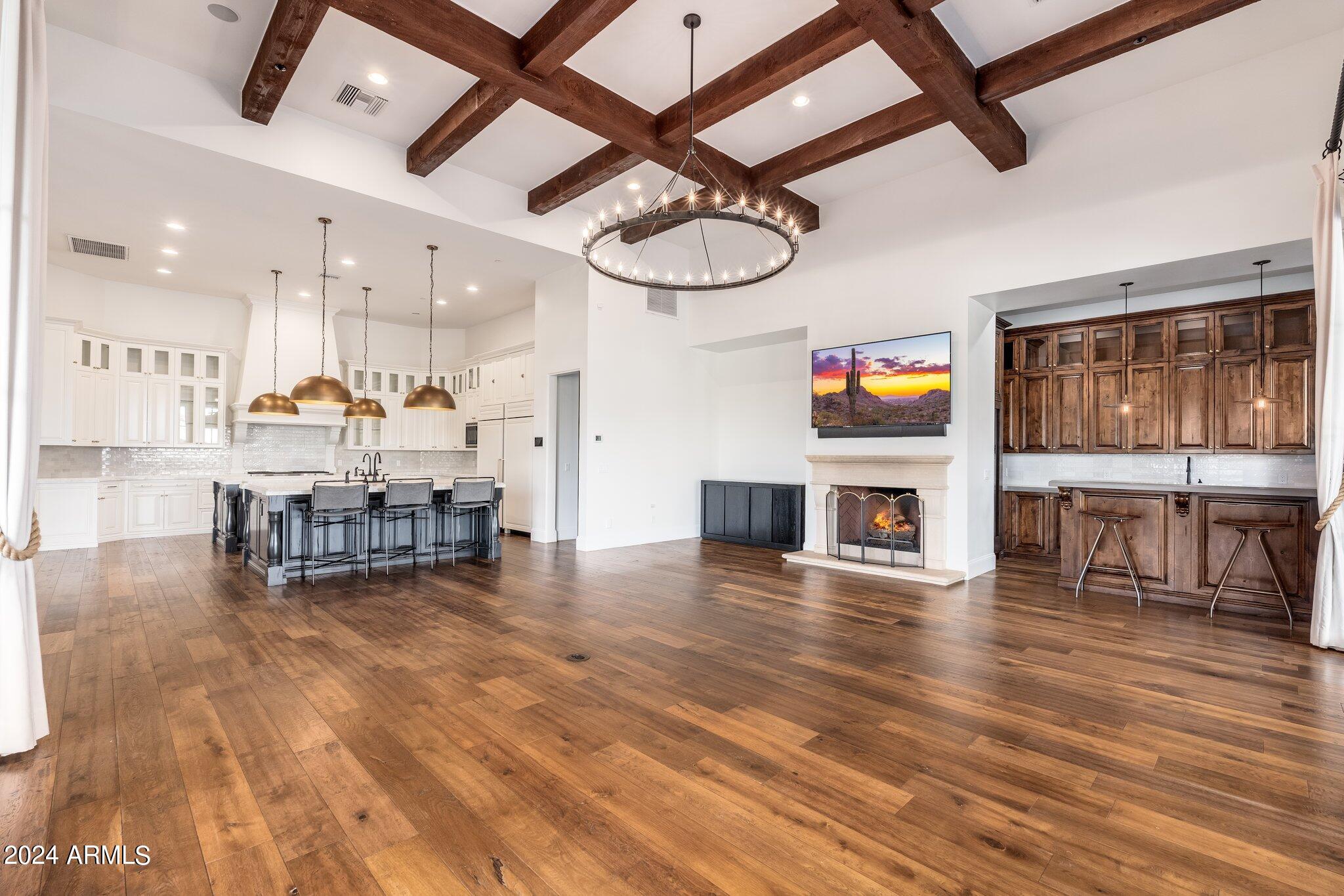 GARY ESTATES - Residential
