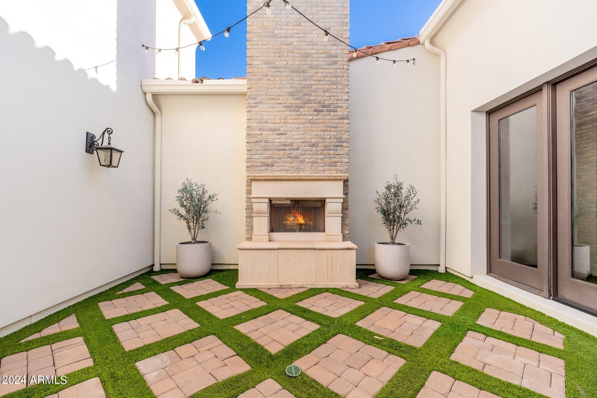GARY ESTATES - Residential