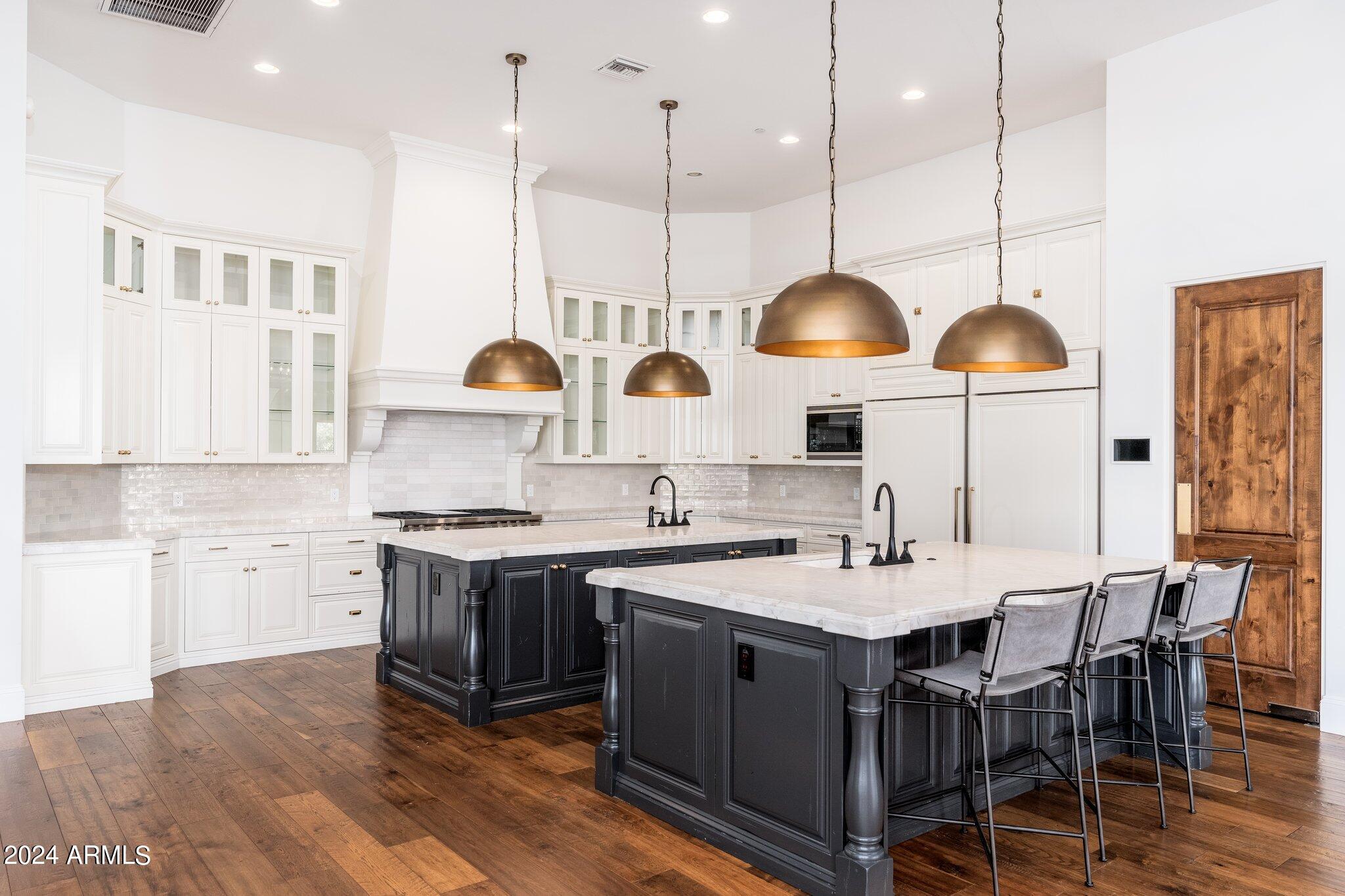 GARY ESTATES - Residential
