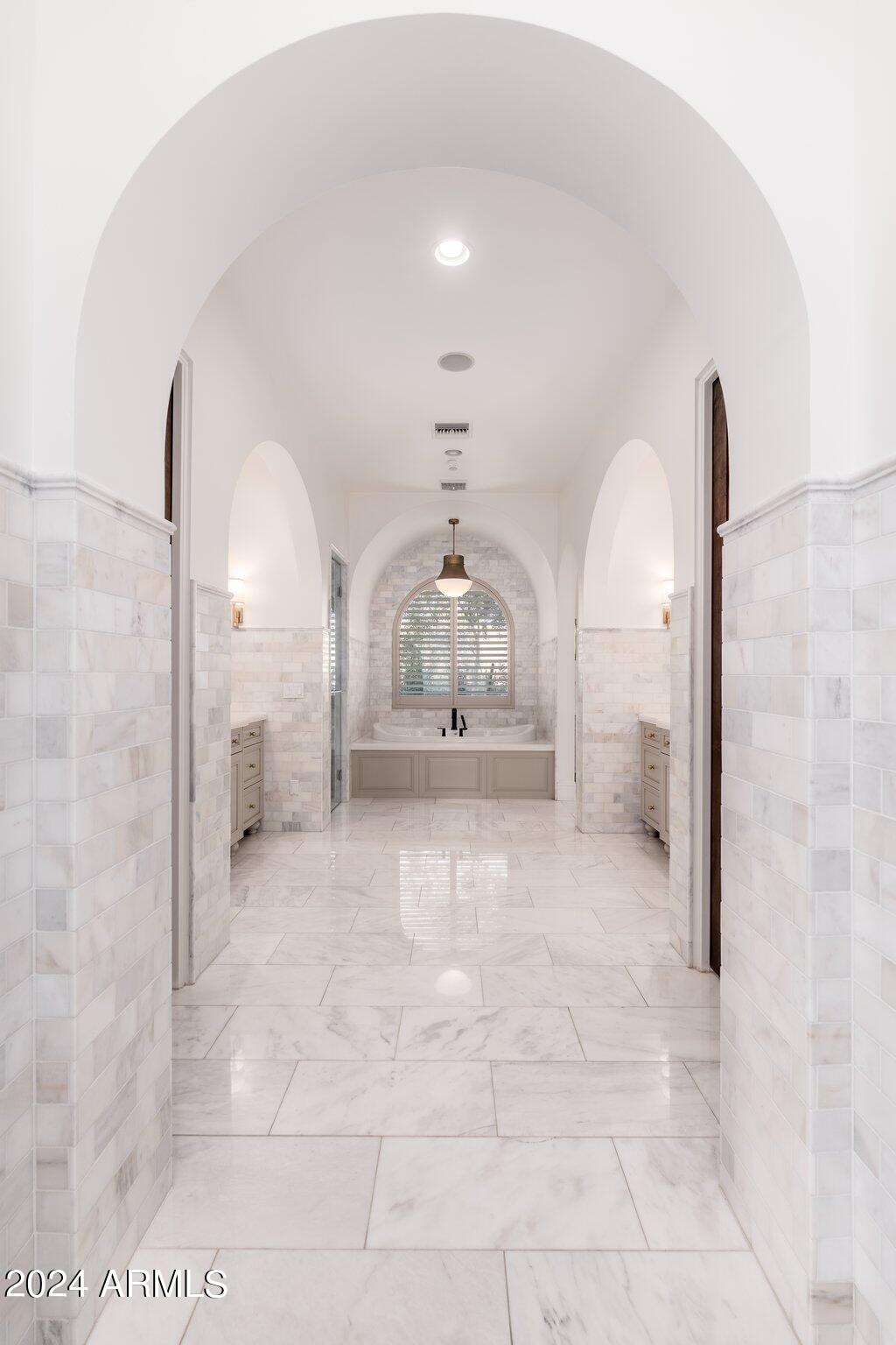 GARY ESTATES - Residential