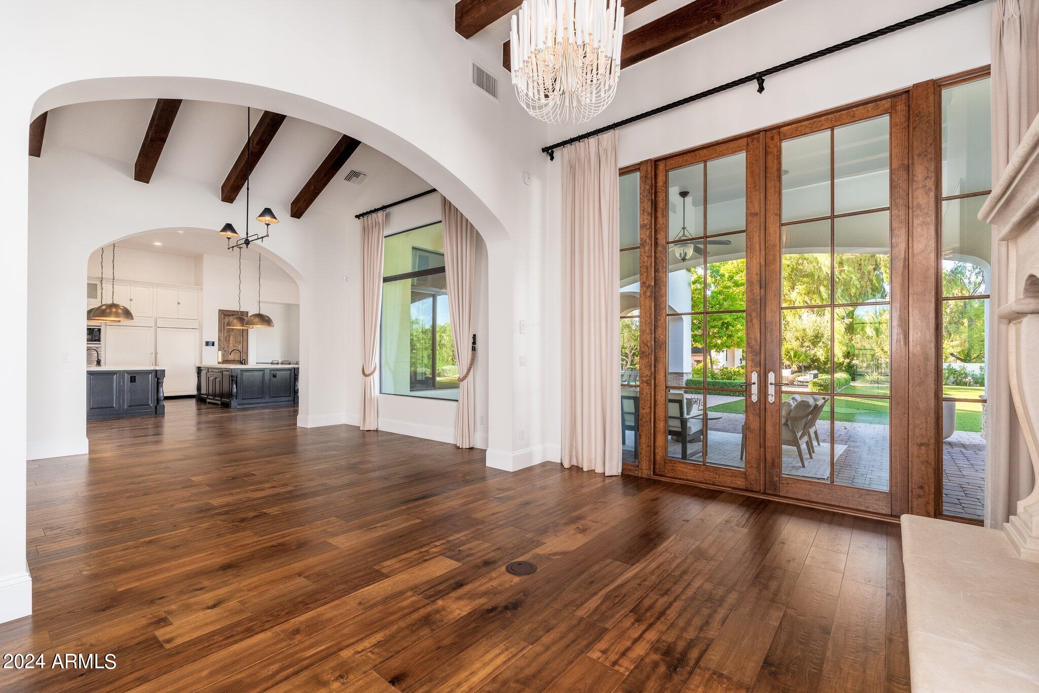 GARY ESTATES - Residential