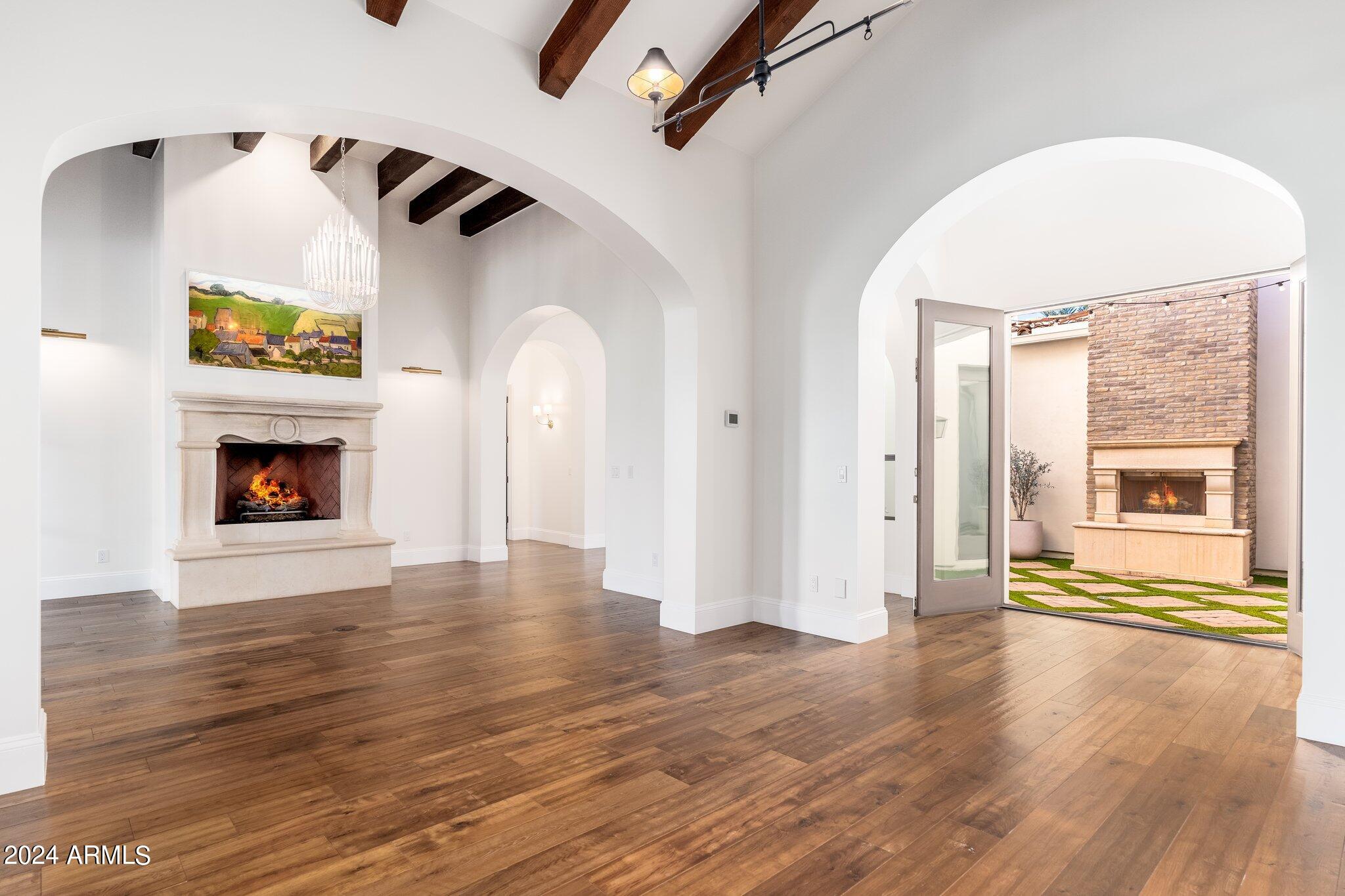GARY ESTATES - Residential
