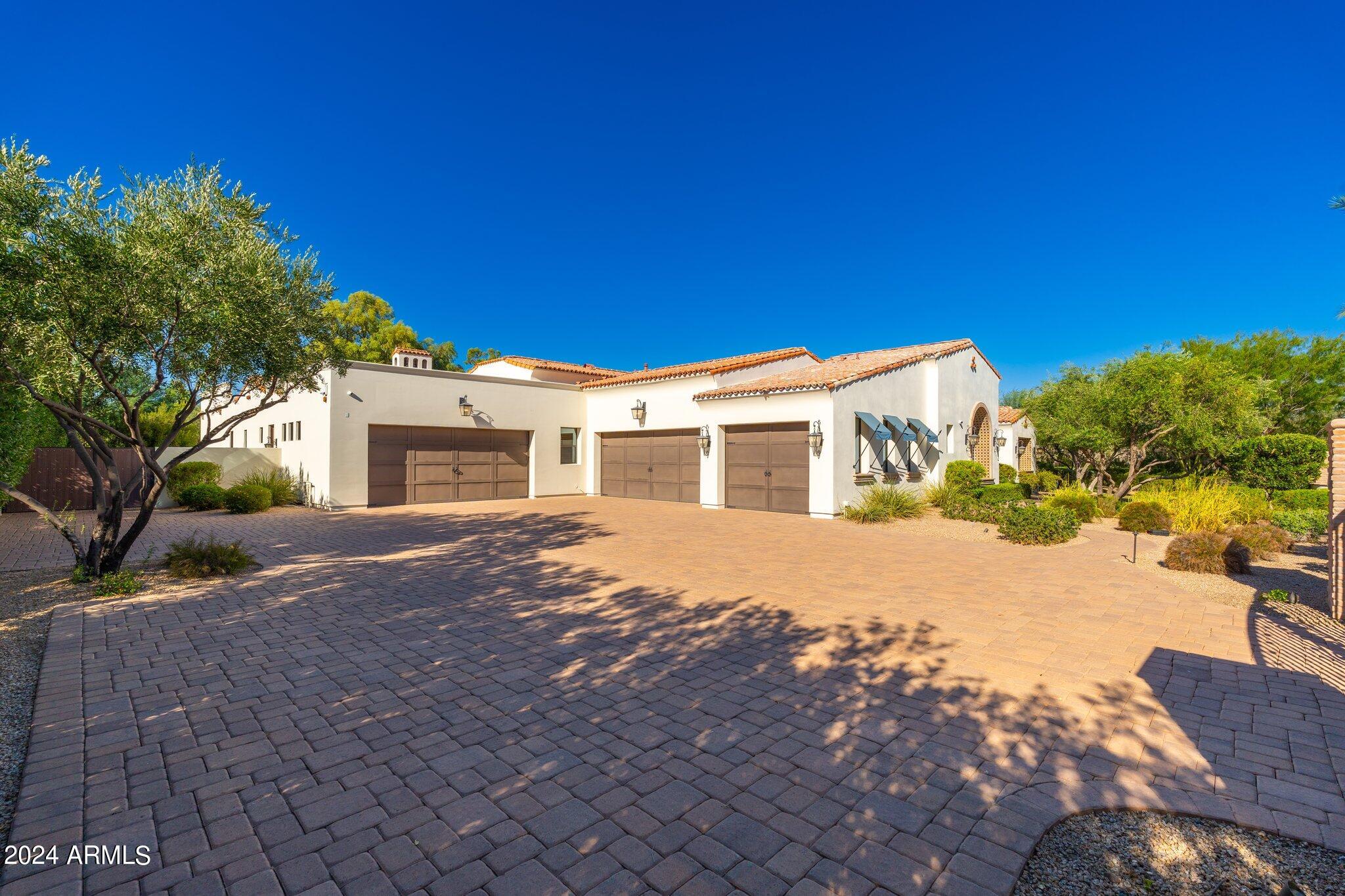 GARY ESTATES - Residential