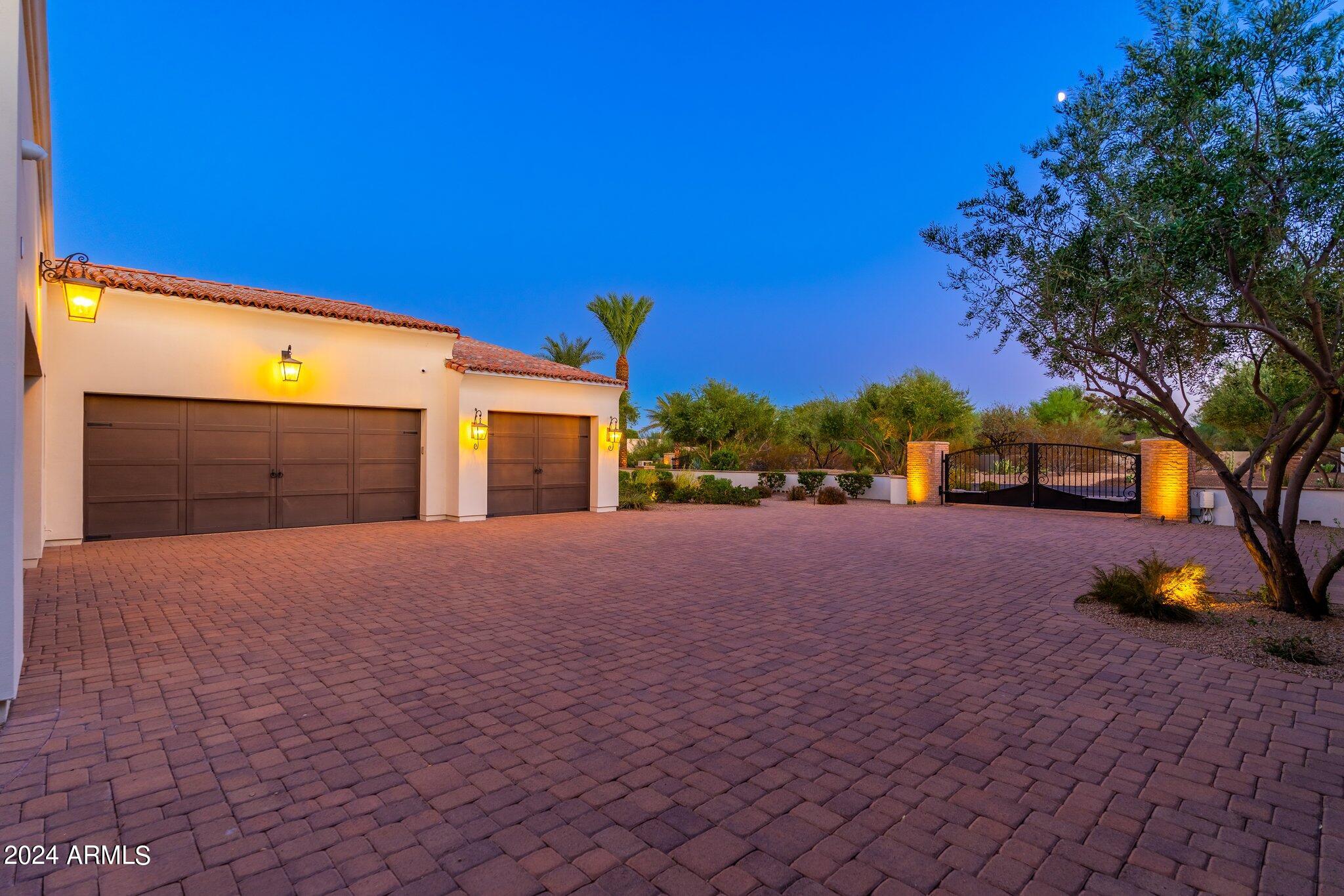 GARY ESTATES - Residential