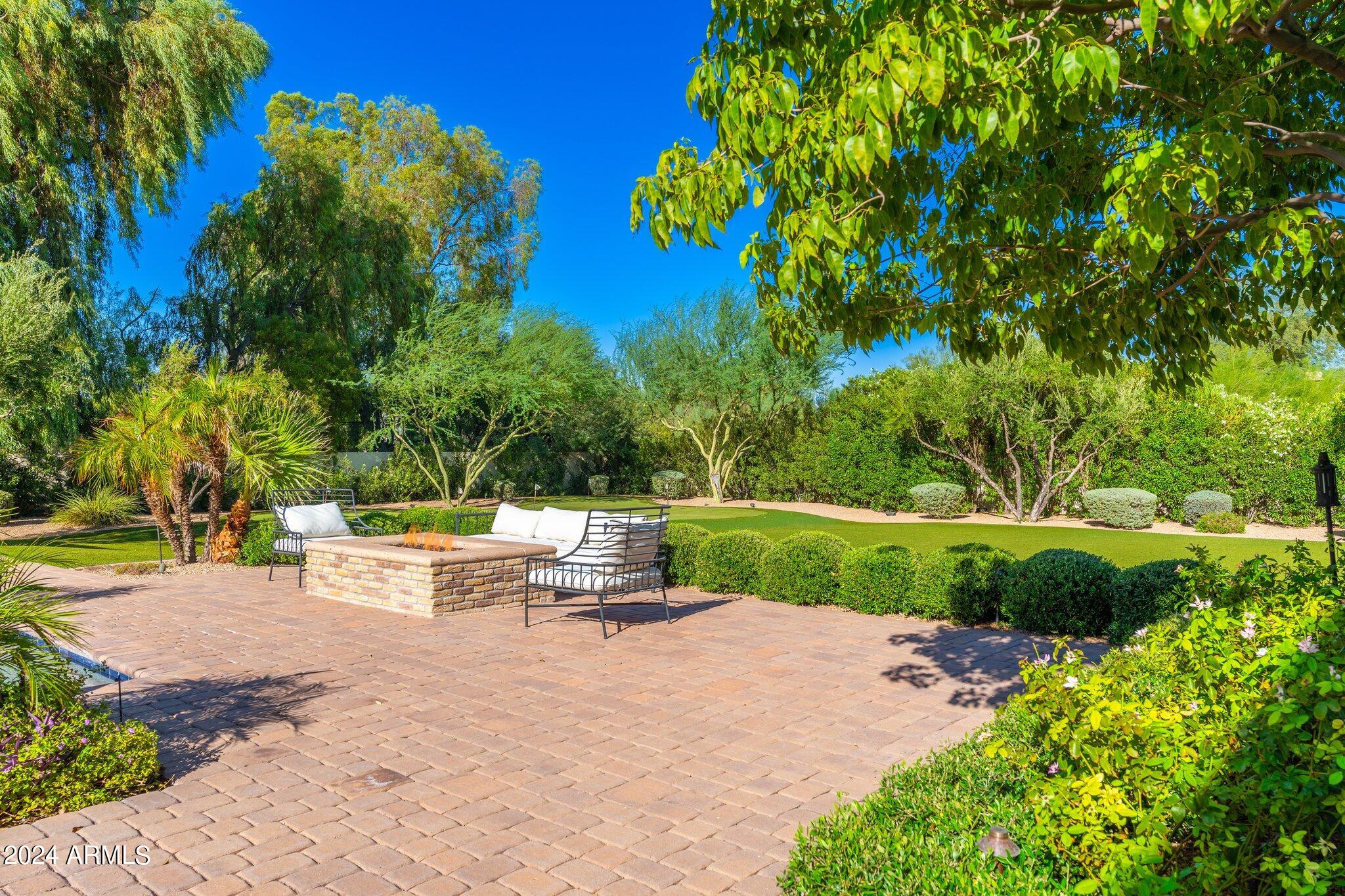 GARY ESTATES - Residential